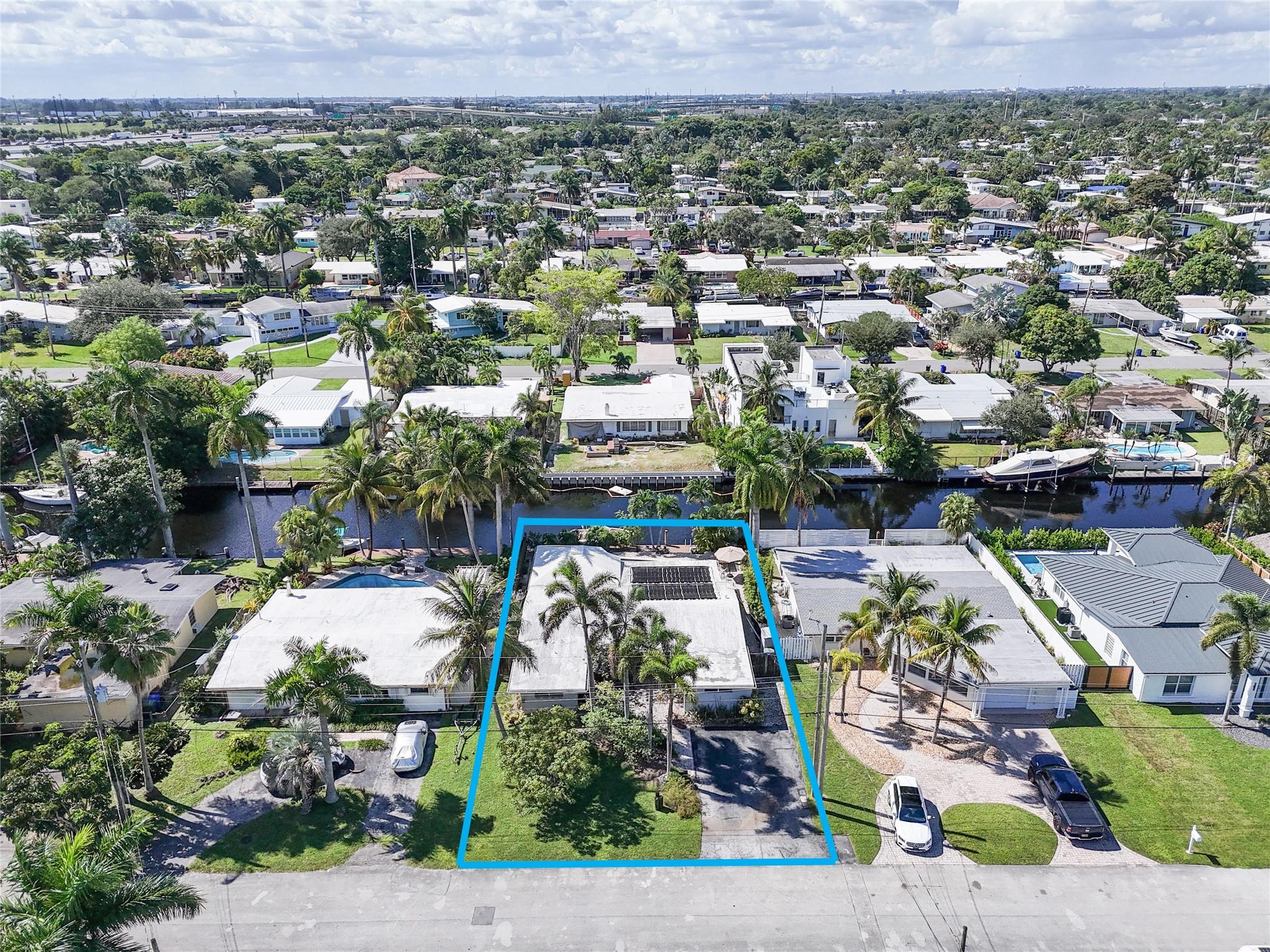 2625 E Gulfstream Ln Fort Lauderdale, FL 33312