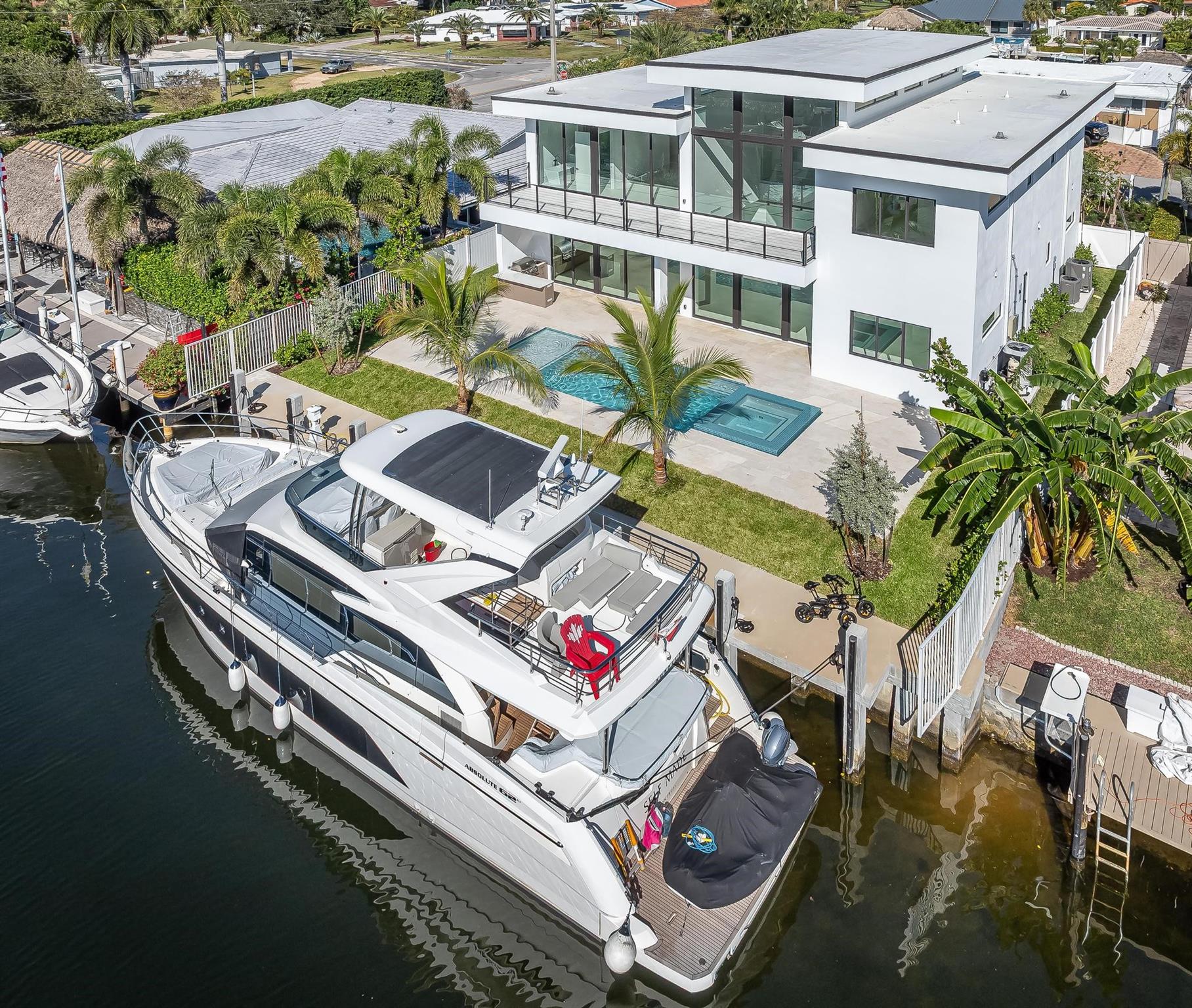 2612 NE 4th St Pompano Beach, FL 33062