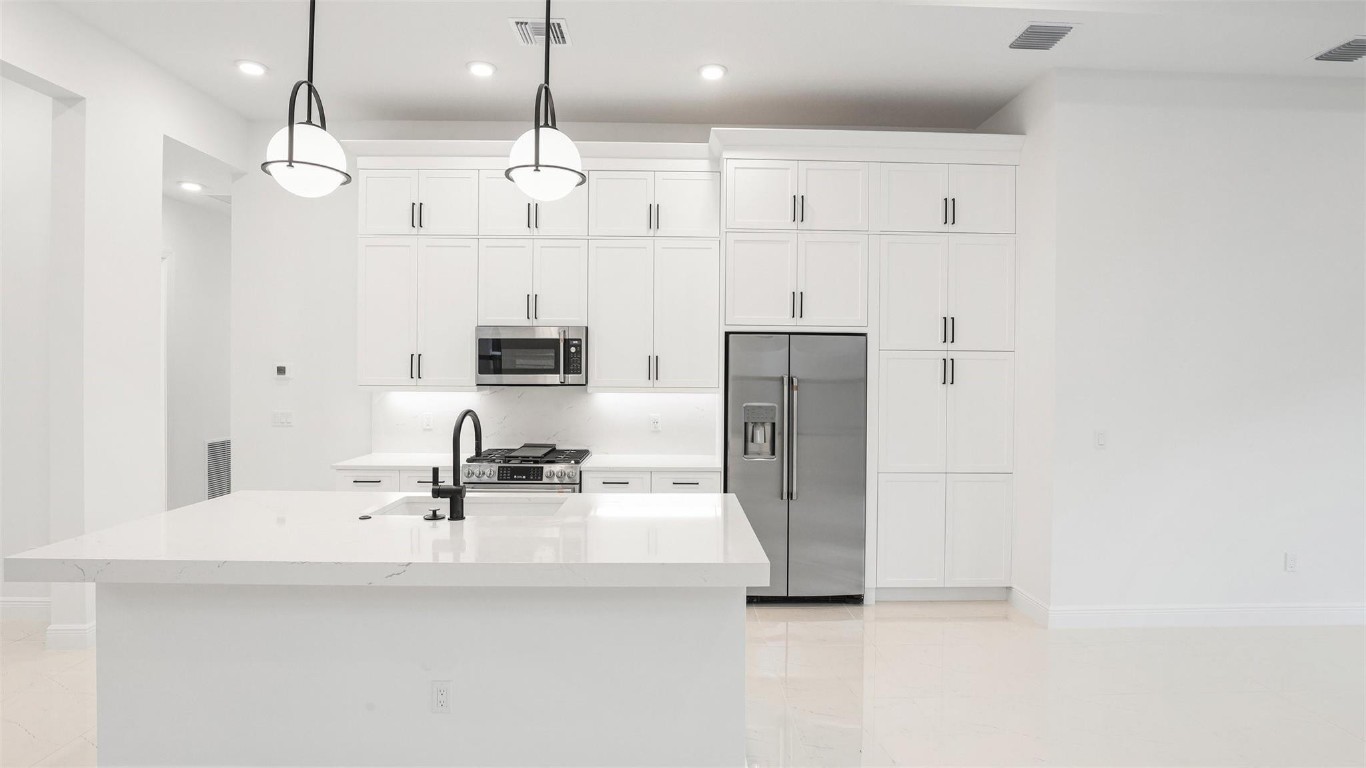 4980 Saint Armands Way Westlake, FL 33470