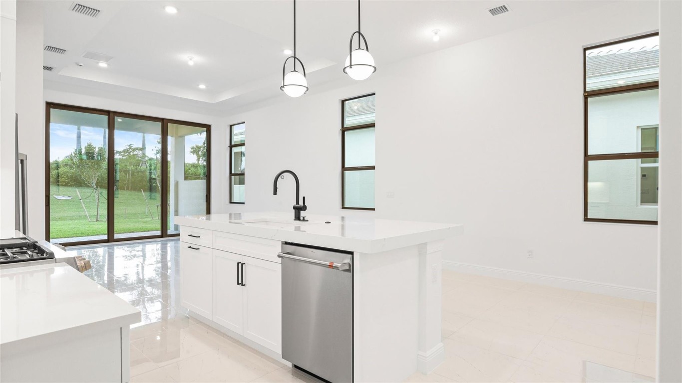 4980 Saint Armands Way Westlake, FL 33470