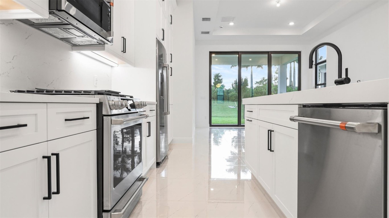 4980 Saint Armands Way Westlake, FL 33470