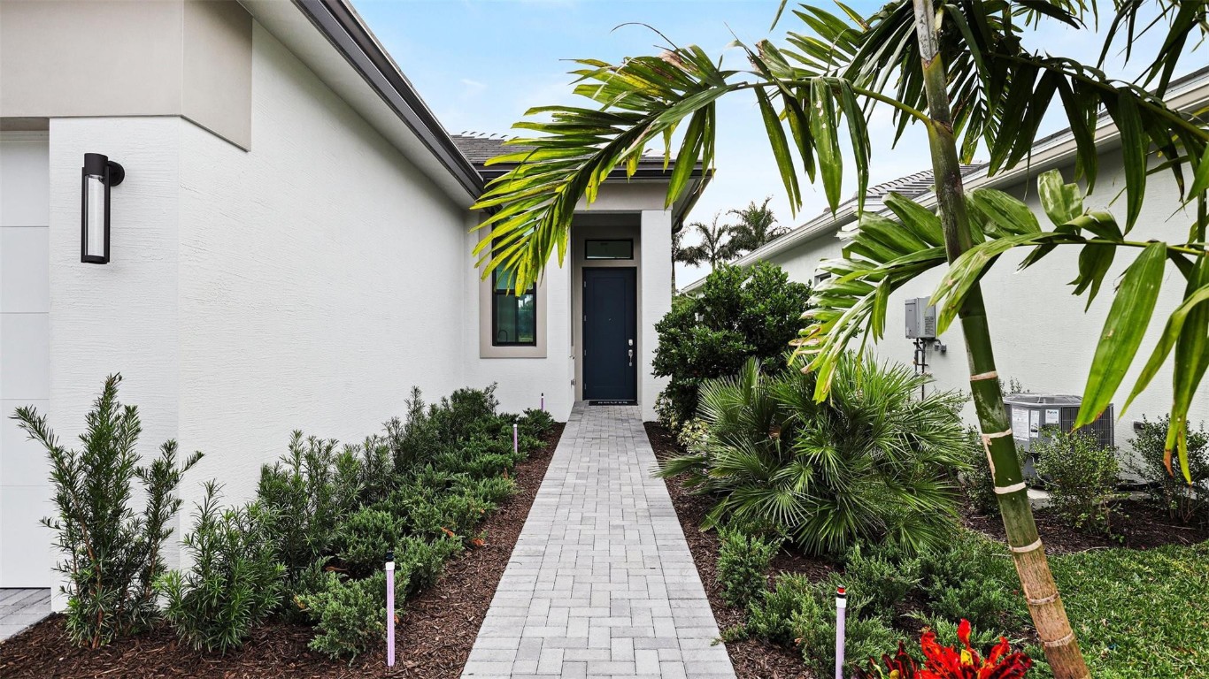 4980 Saint Armands Way Westlake, FL 33470