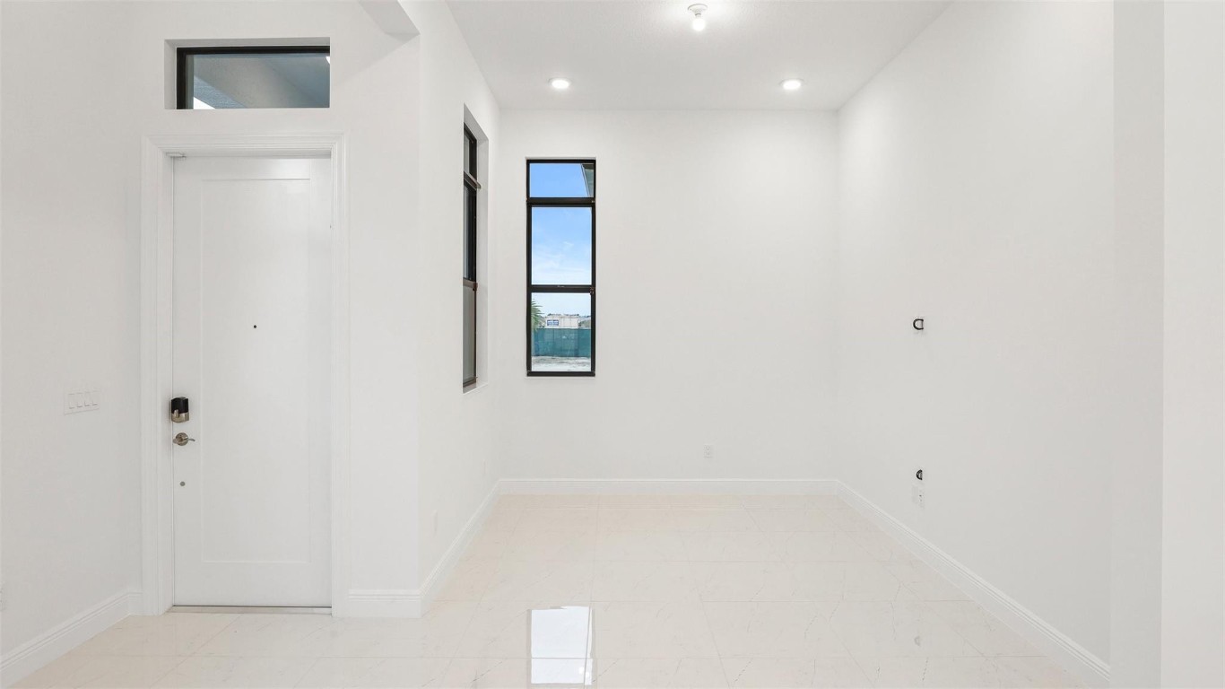 4980 Saint Armands Way Westlake, FL 33470