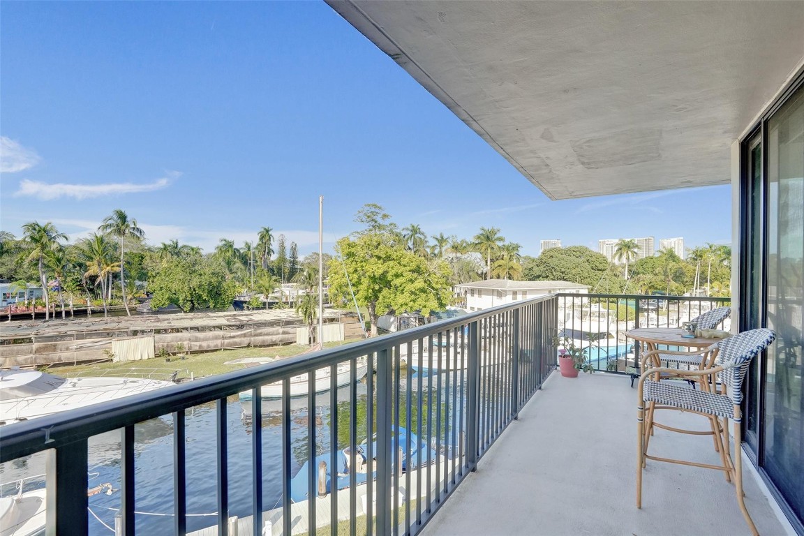 1301 River Reach Dr #309 Fort Lauderdale, FL 33315