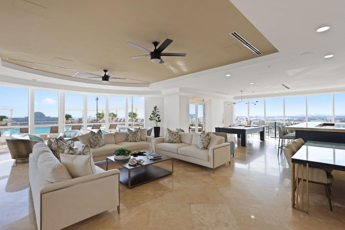 511 SE 5th #2412 Fort Lauderdale, FL 33301