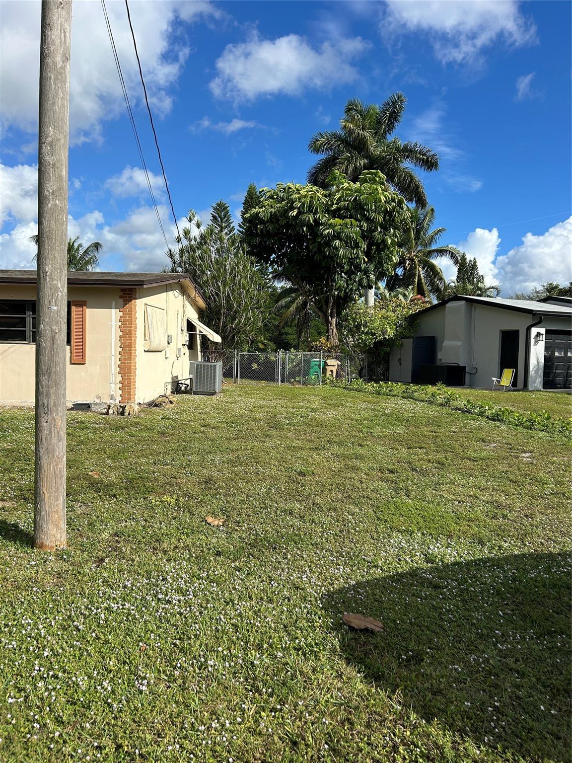 5751 SW 55th St Davie, FL 33314