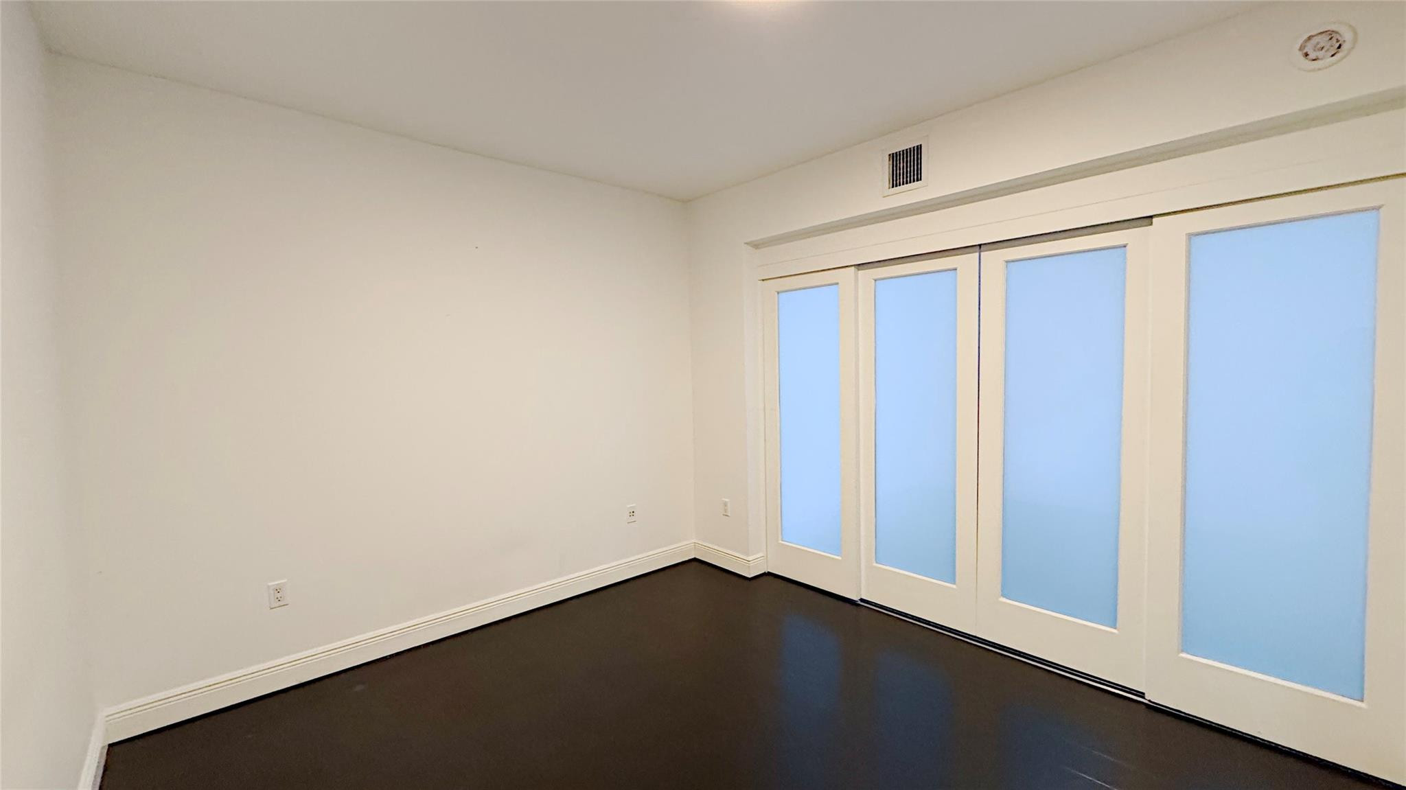 image Beach Club 223