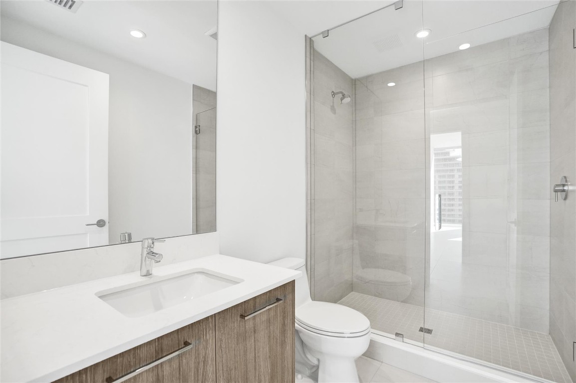 151 N Seabreeze #1101-E Fort Lauderdale, FL 33304