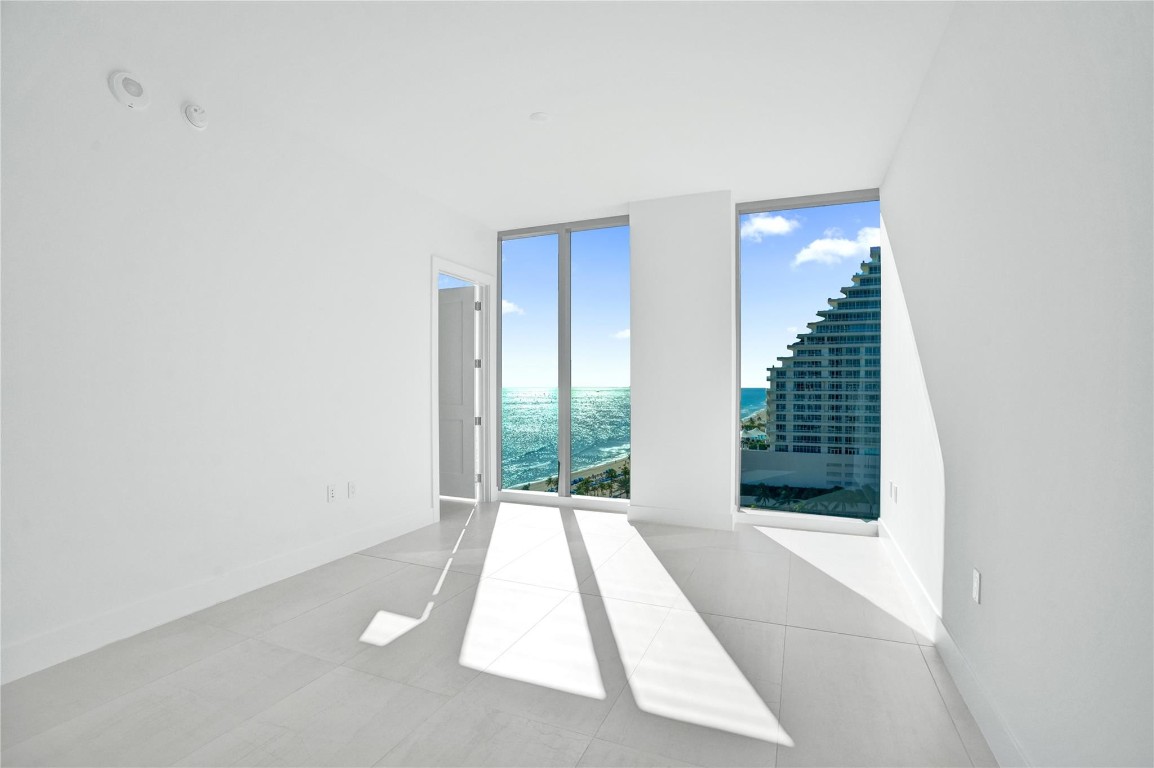 151 N Seabreeze #1101-E Fort Lauderdale, FL 33304