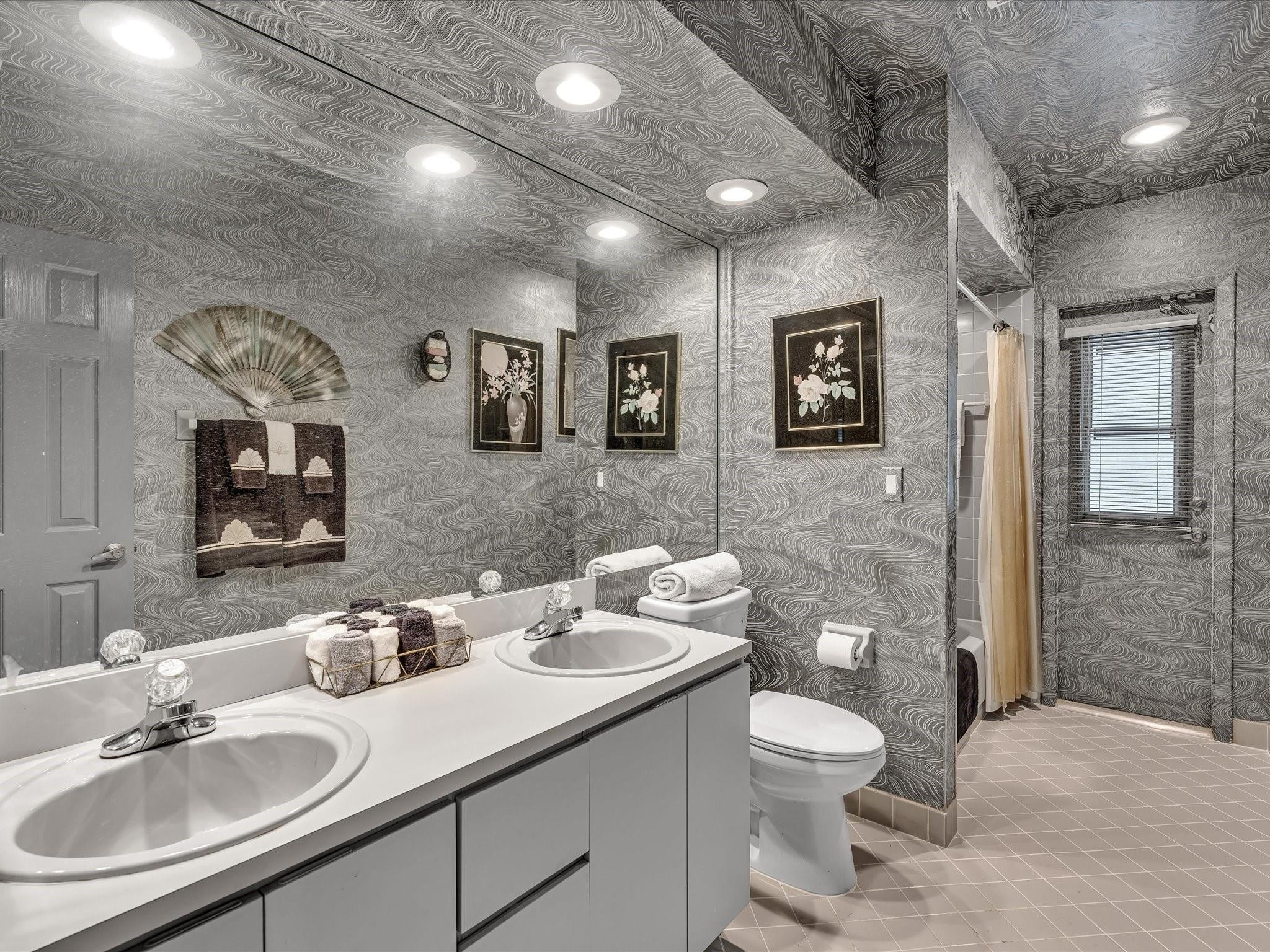 5355 N Springs Coral Springs, FL 33076