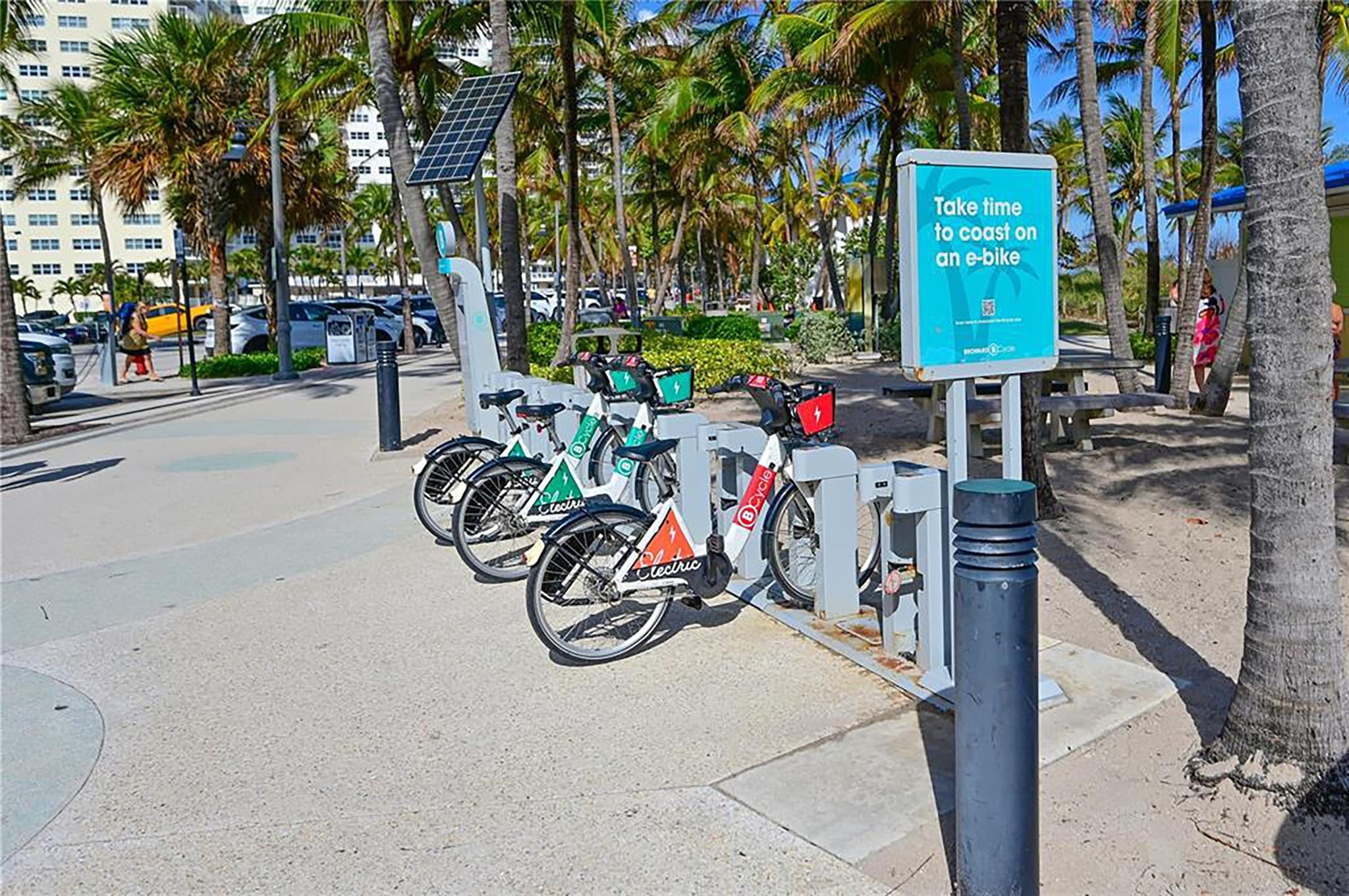 525 N Ocean #T-2 Pompano Beach, FL 33062