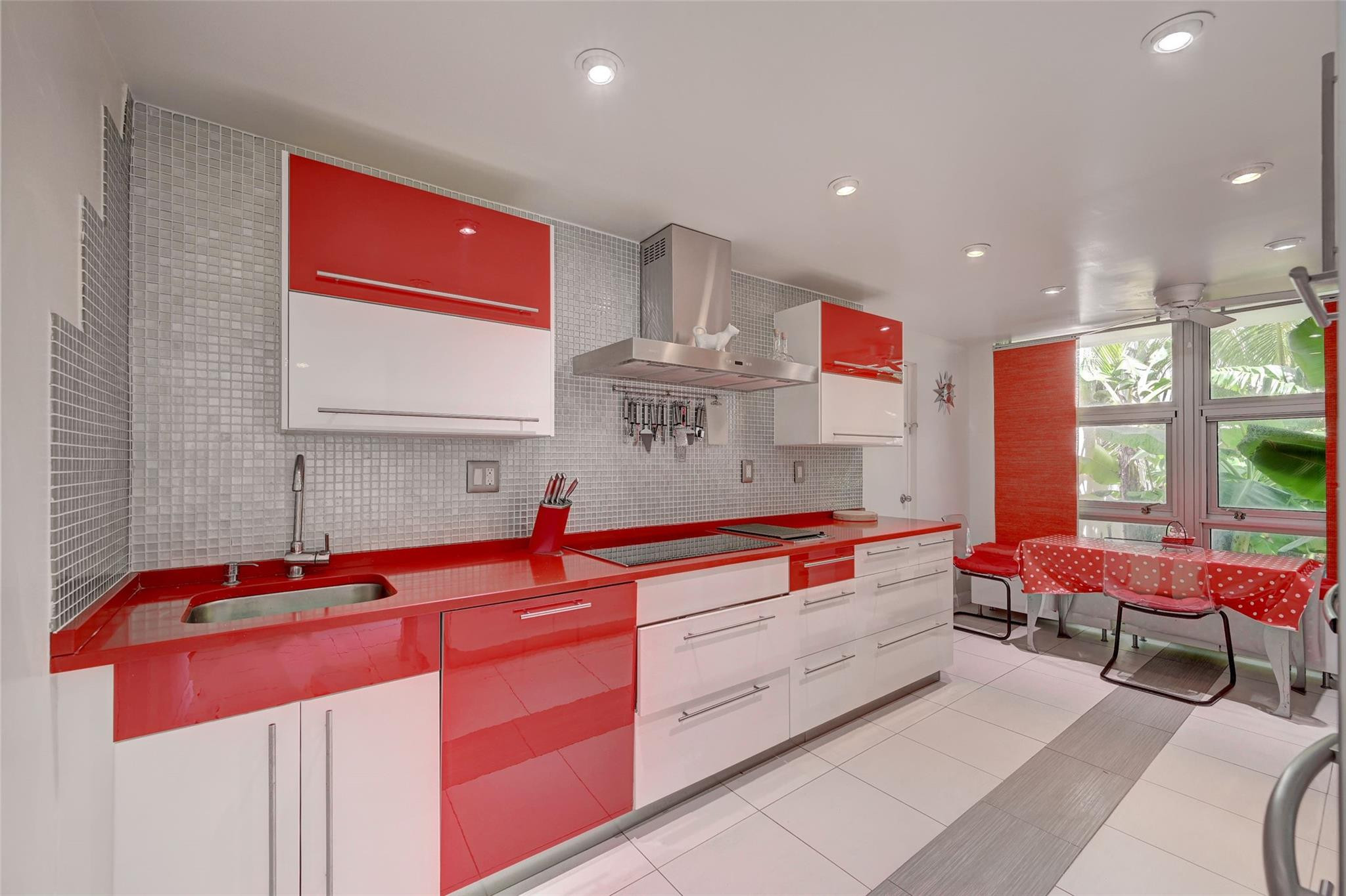 525 N Ocean #T-2 Pompano Beach, FL 33062