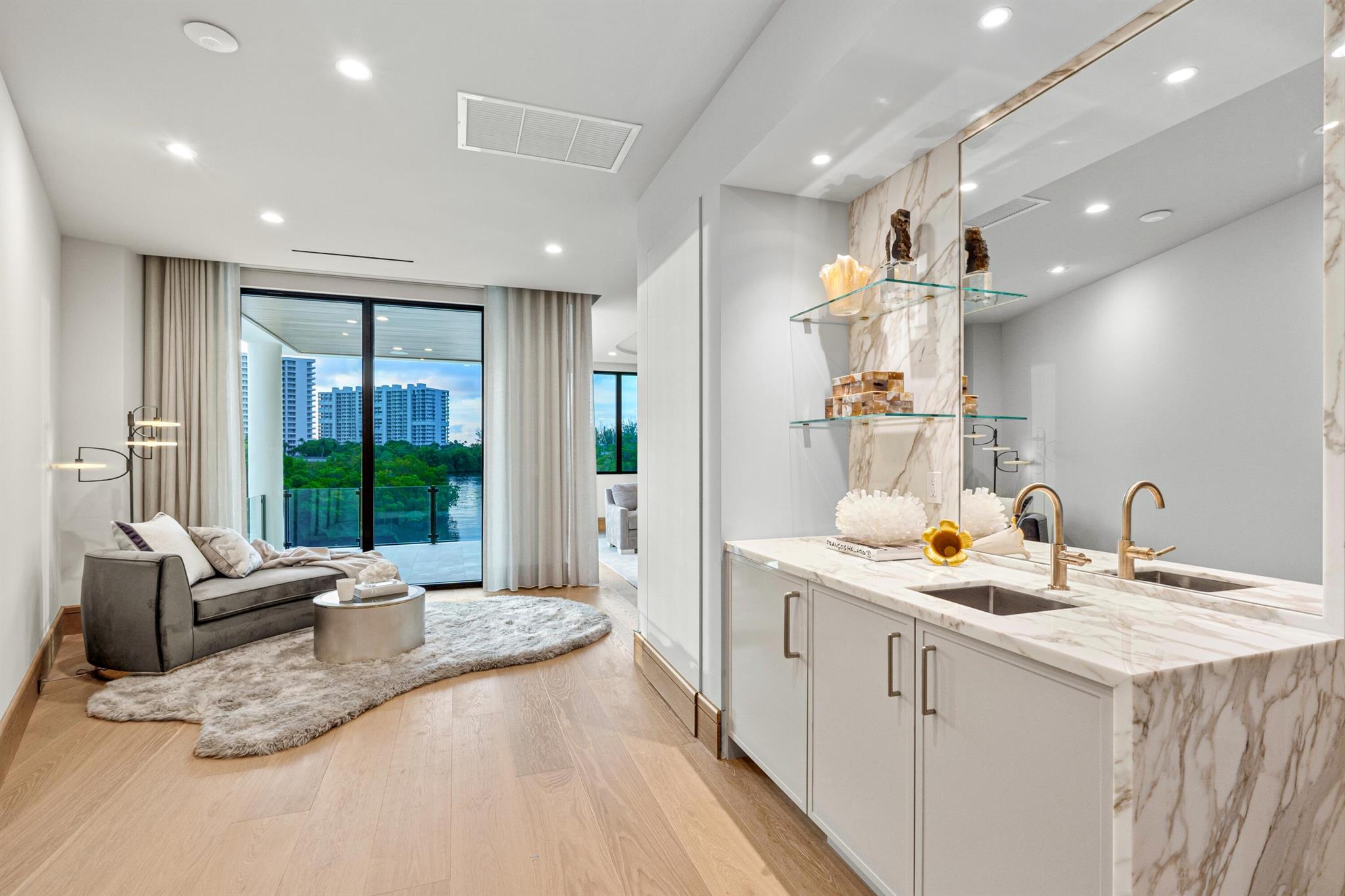 4080 Ibis Pt Cir Boca Raton, FL 33431