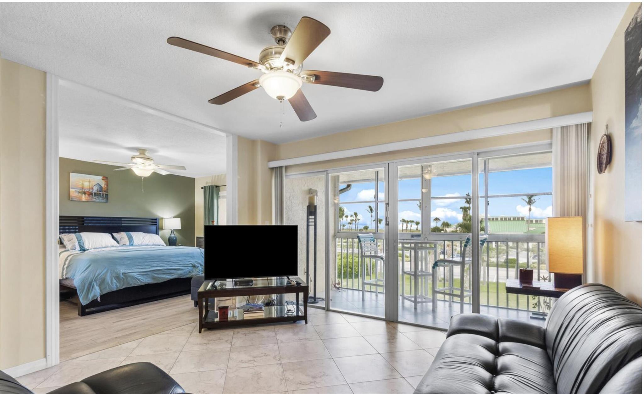 2400 S Ocean Dr #734