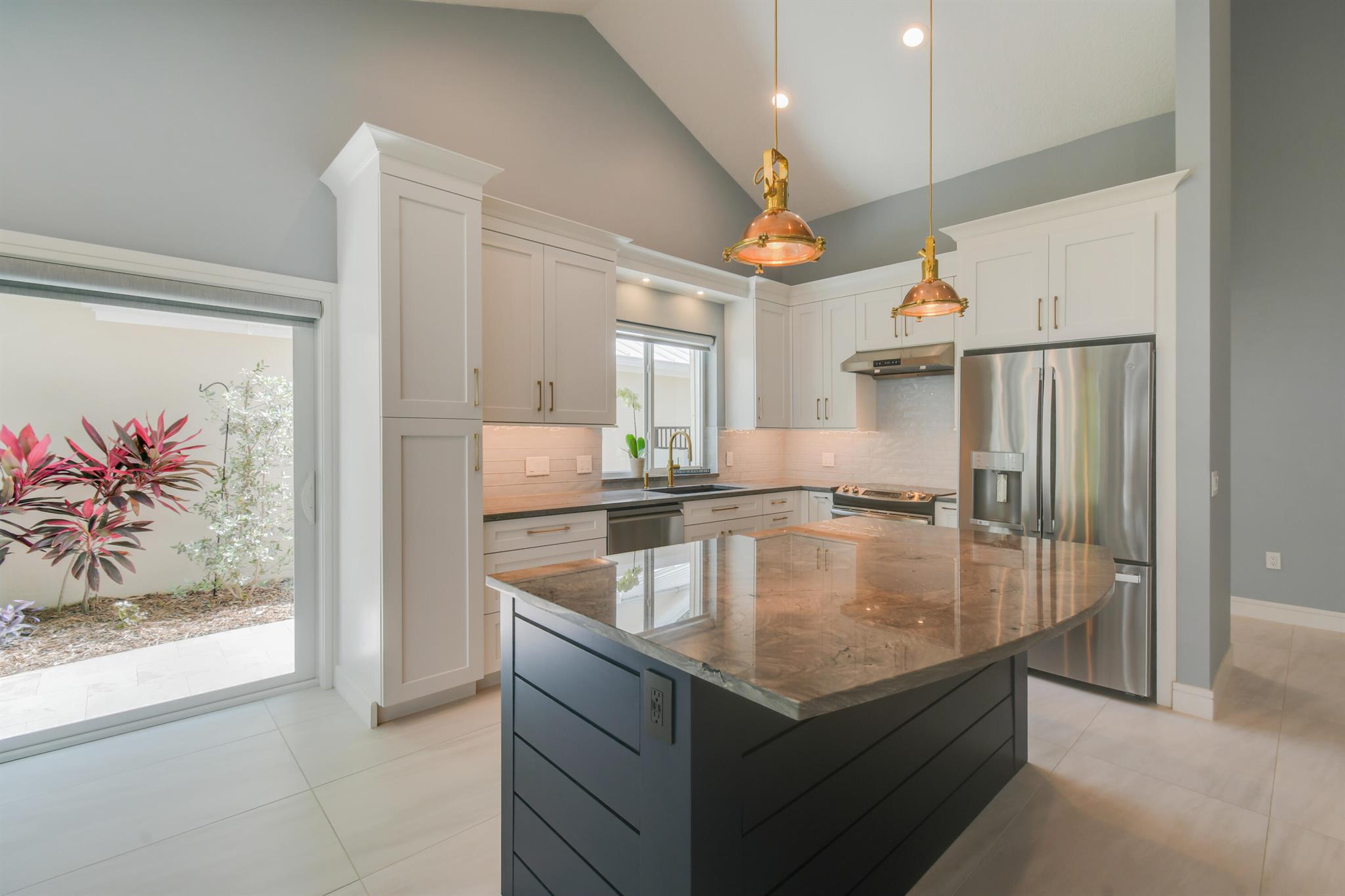 438 River Edge Rd Jupiter, FL 33477