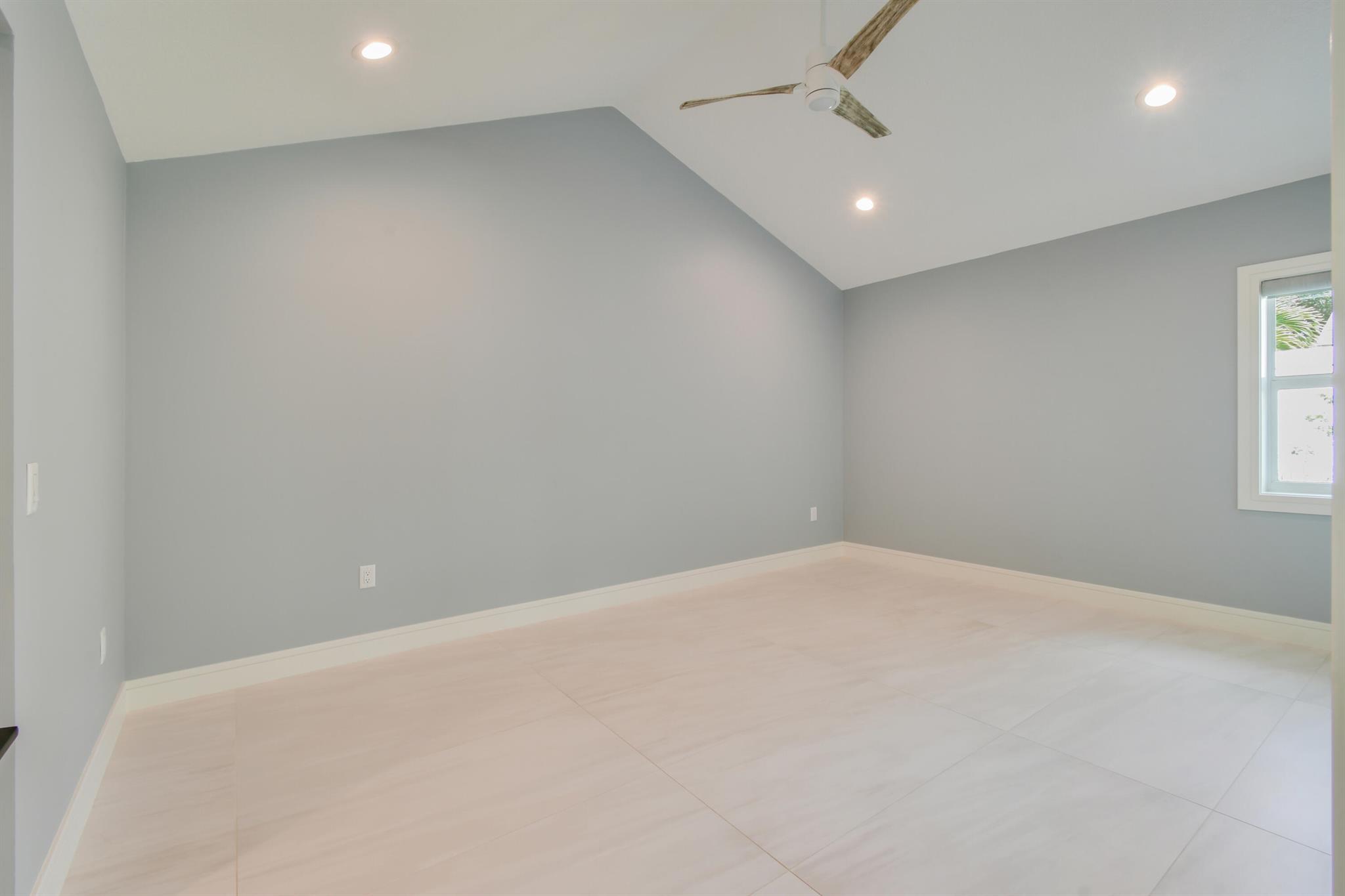 438 River Edge Rd Jupiter, FL 33477