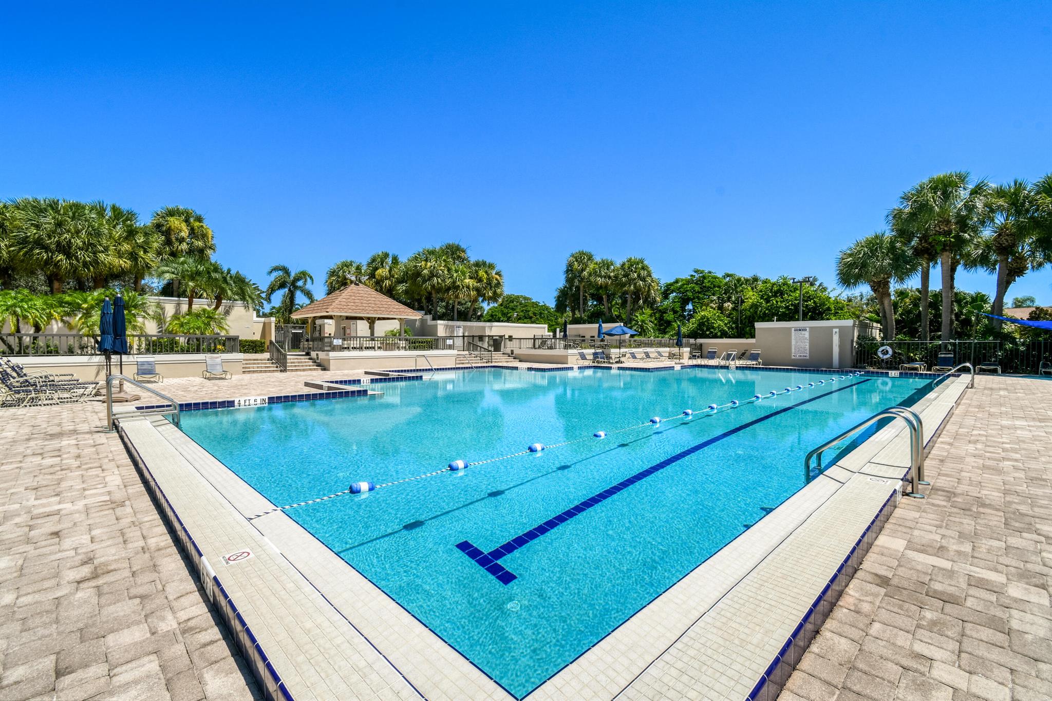 438 River Edge Rd Jupiter, FL 33477