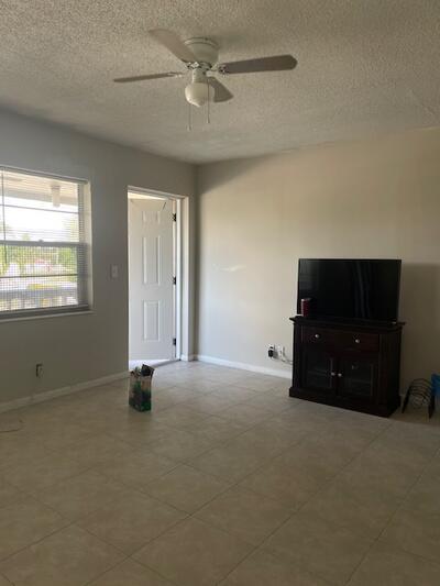 37 Kingswood B #37