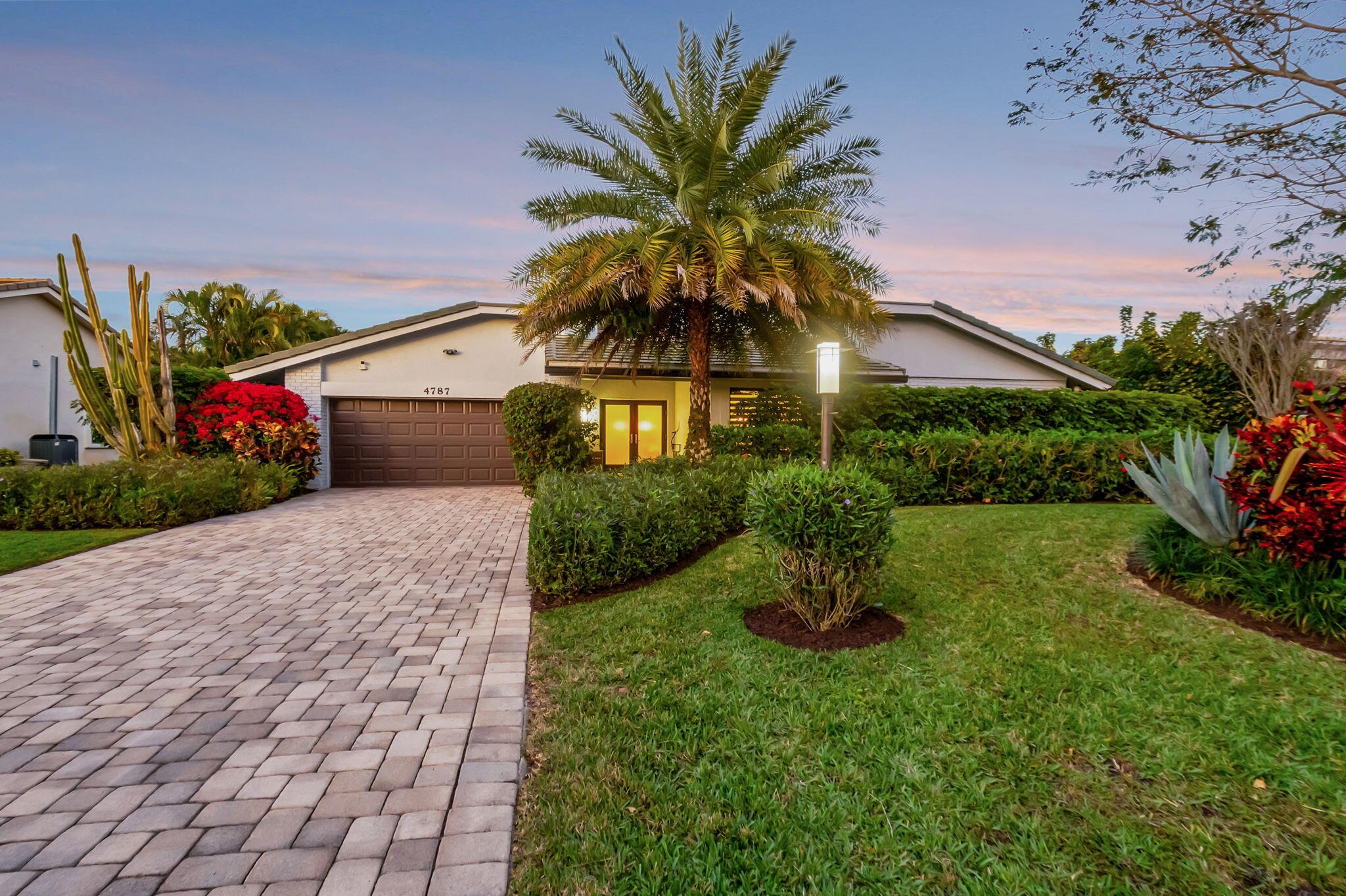 4787 Pineview Cir