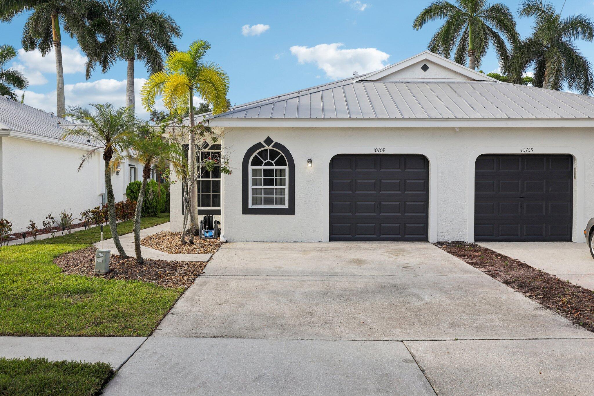 10709 Pelican Dr Dr