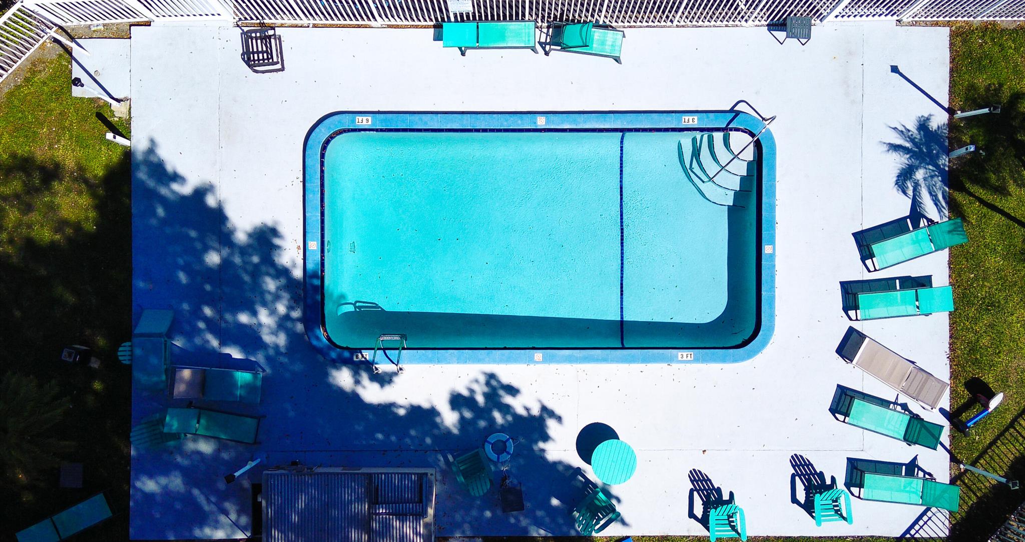 1720 NW 37th St