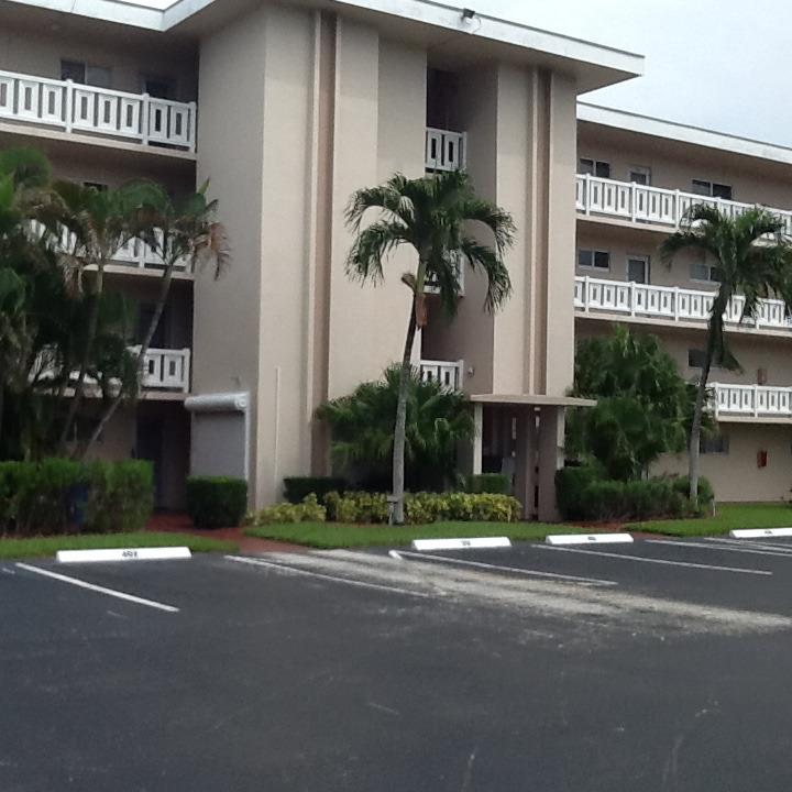 2615 S Garden Dr #101