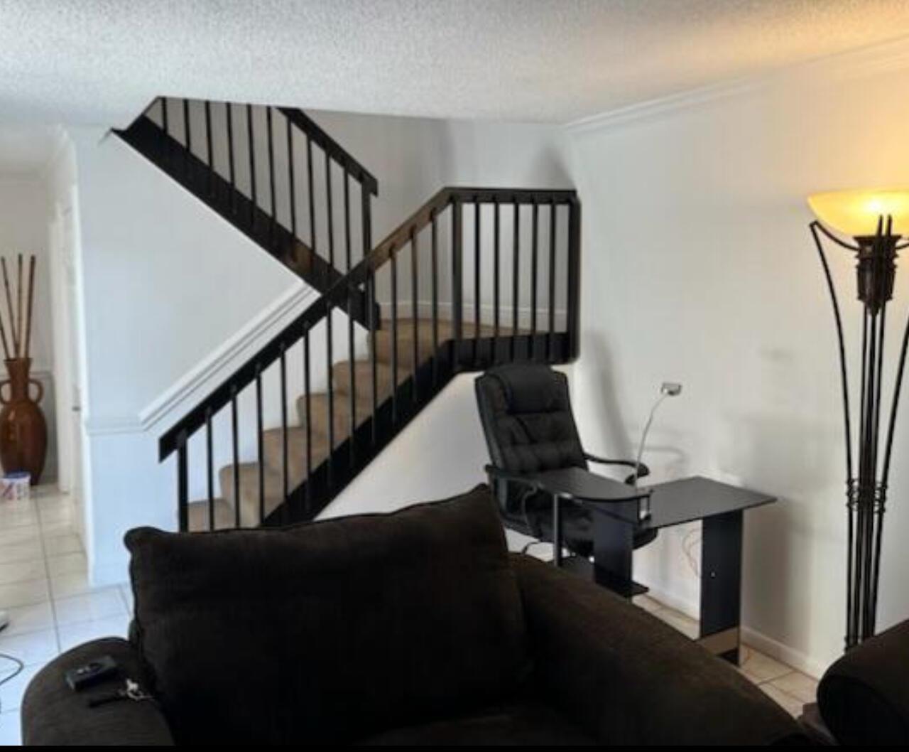 1909 19th Ct #33a Jupiter, FL 33477