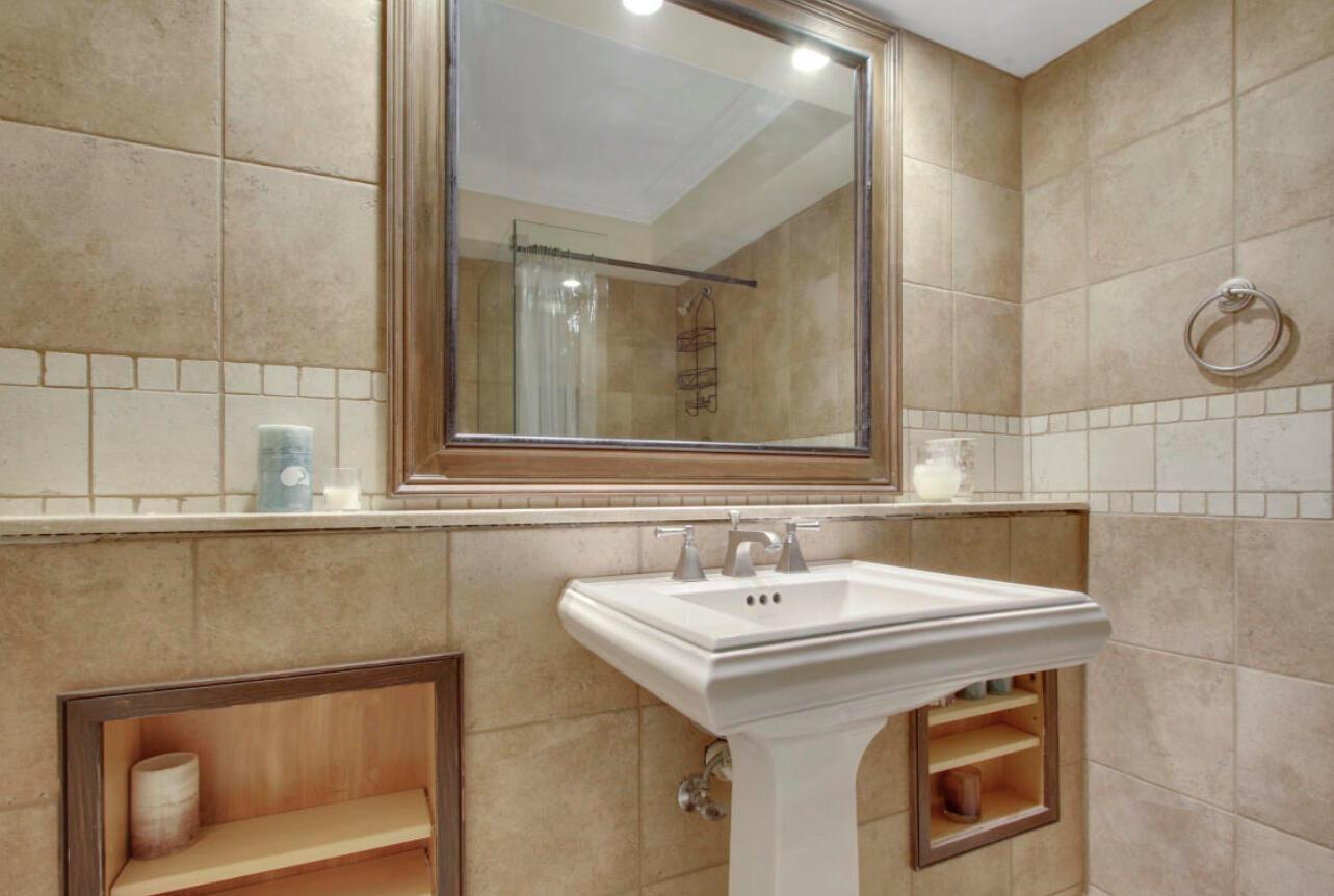 1909 19th Ct #33a Jupiter, FL 33477