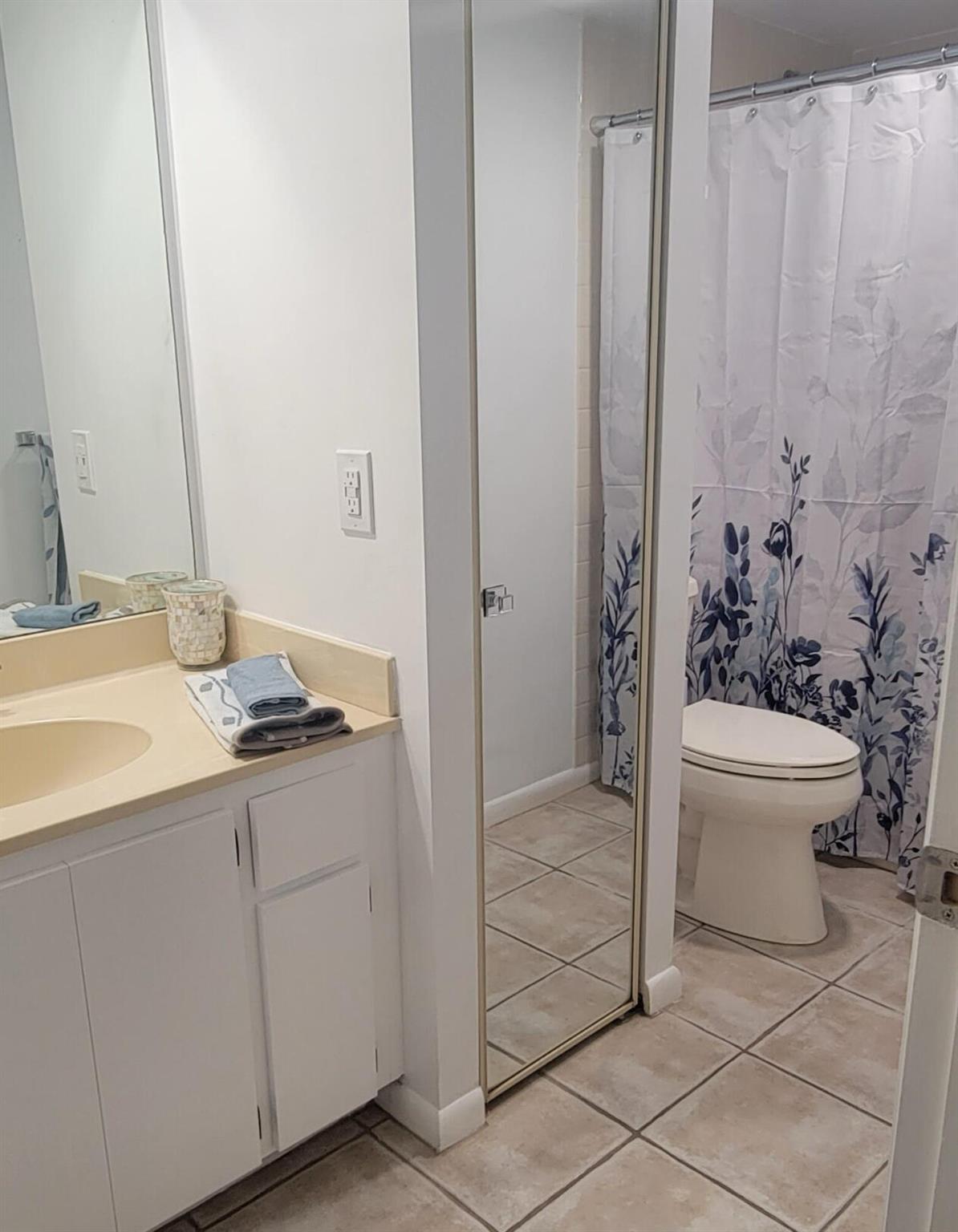 1909 19th Ct #33a Jupiter, FL 33477