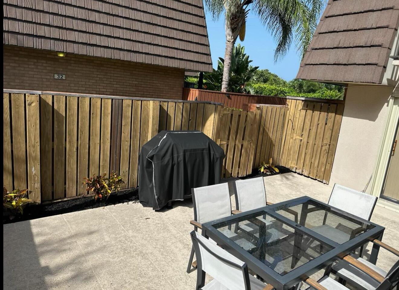 1909 19th Ct #33a Jupiter, FL 33477