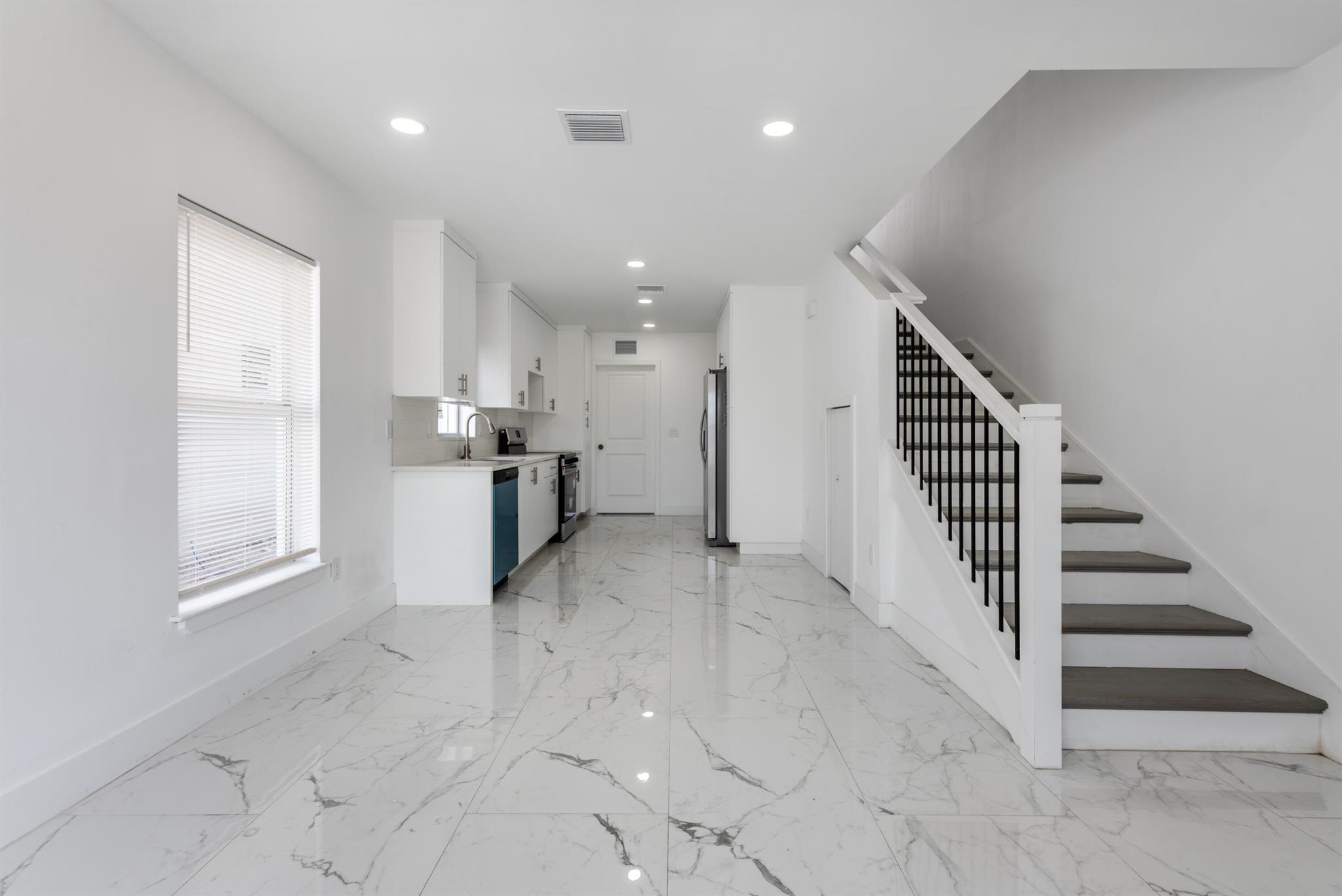 406 NW 12th Ave Boynton Beach, FL 33435