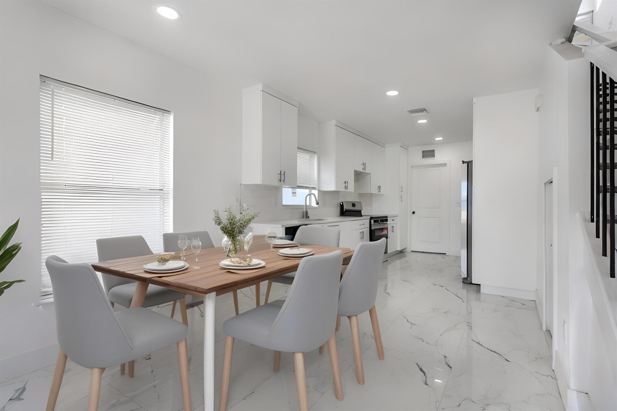 406 NW 12th Ave Boynton Beach, FL 33435