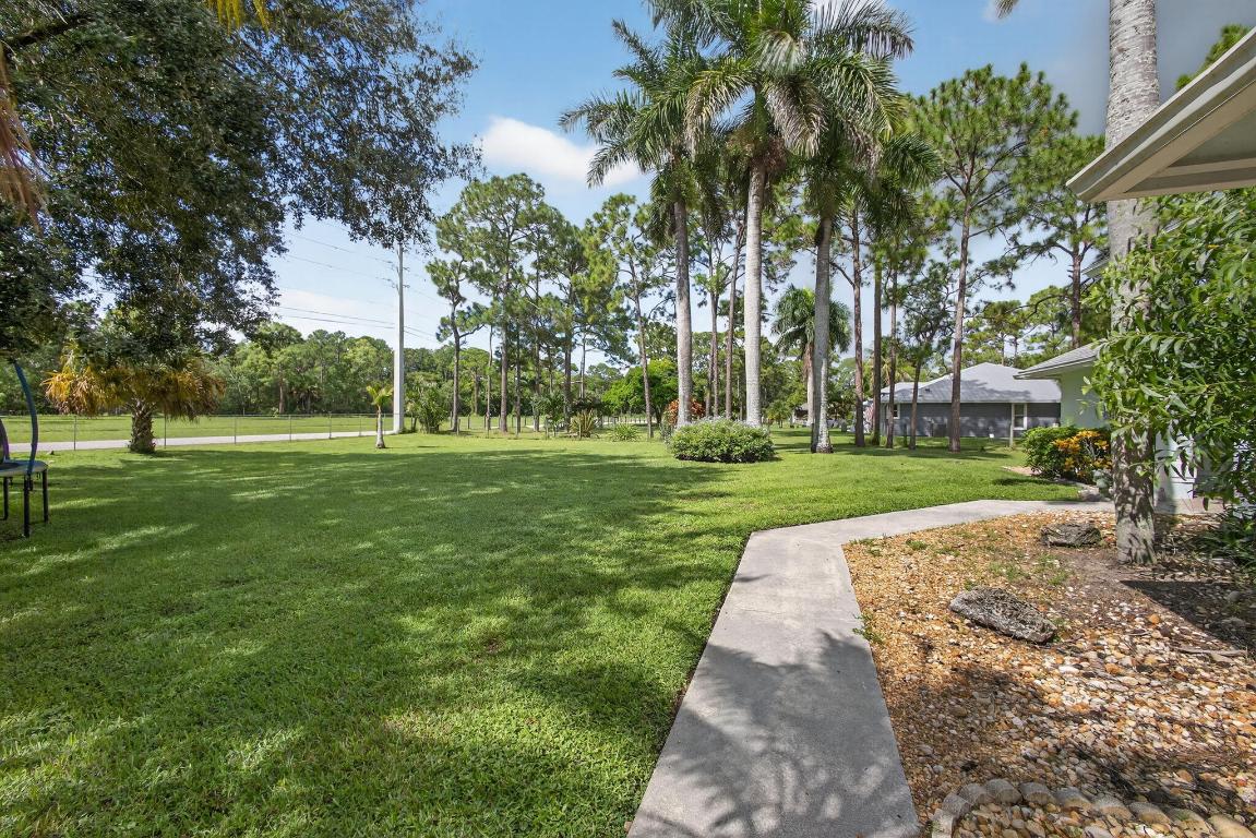 13033 Randolph Siding Jupiter, FL 33478
