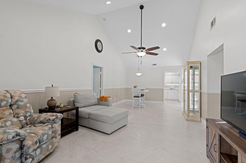 702 Wingfoot Dr #D Jupiter, FL 33458