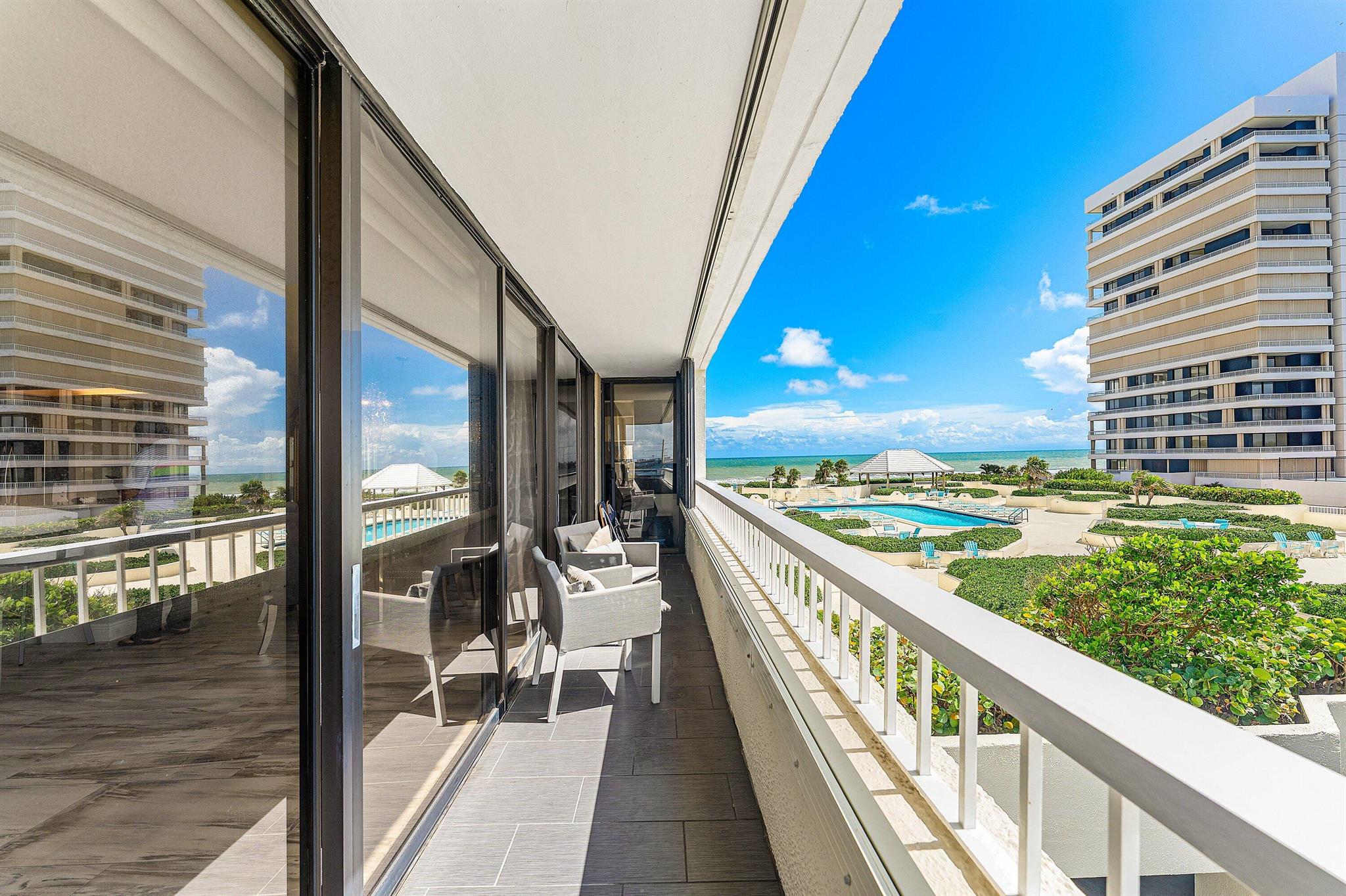 5280 N Ocean Dr Dr #1e Riviera Beach, FL 33404