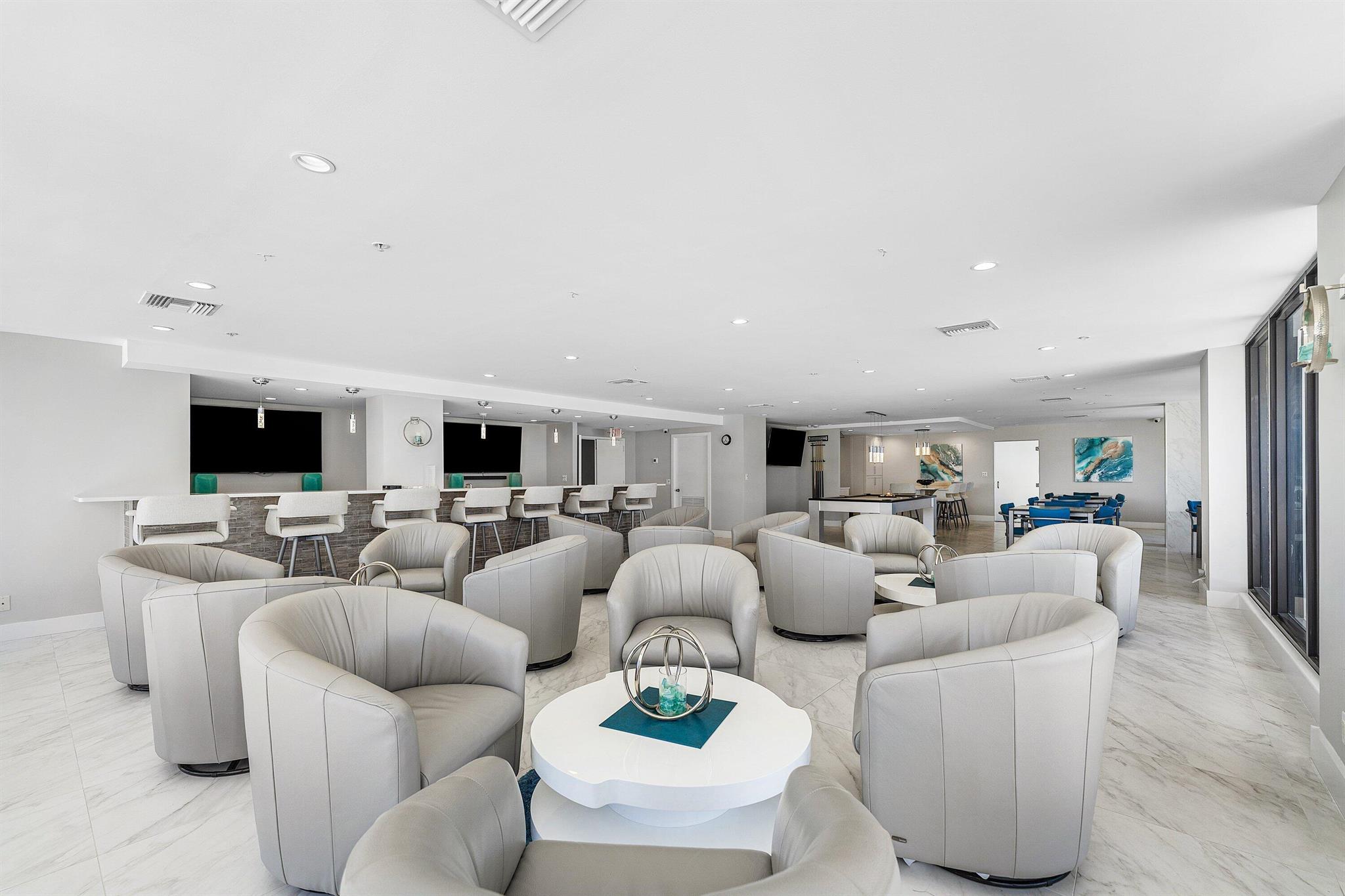 5280 N Ocean Dr Dr #1e Riviera Beach, FL 33404