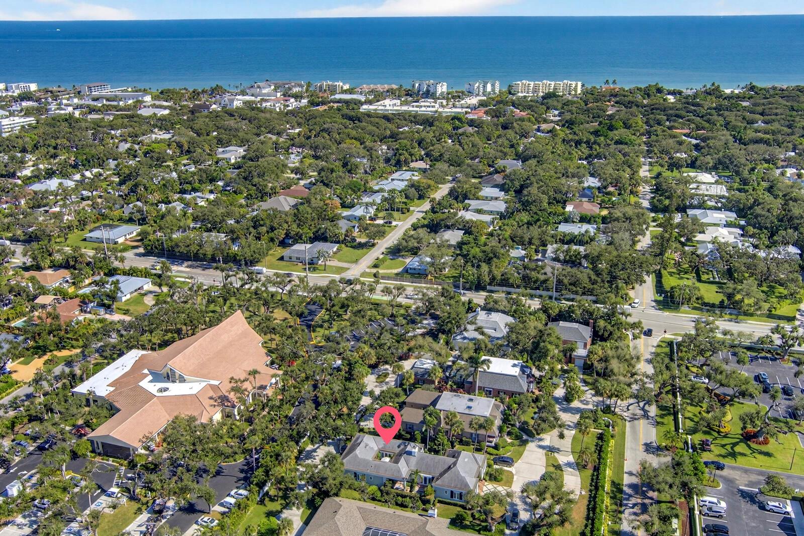 625 Riomar Dr Vero Beach, FL 32963