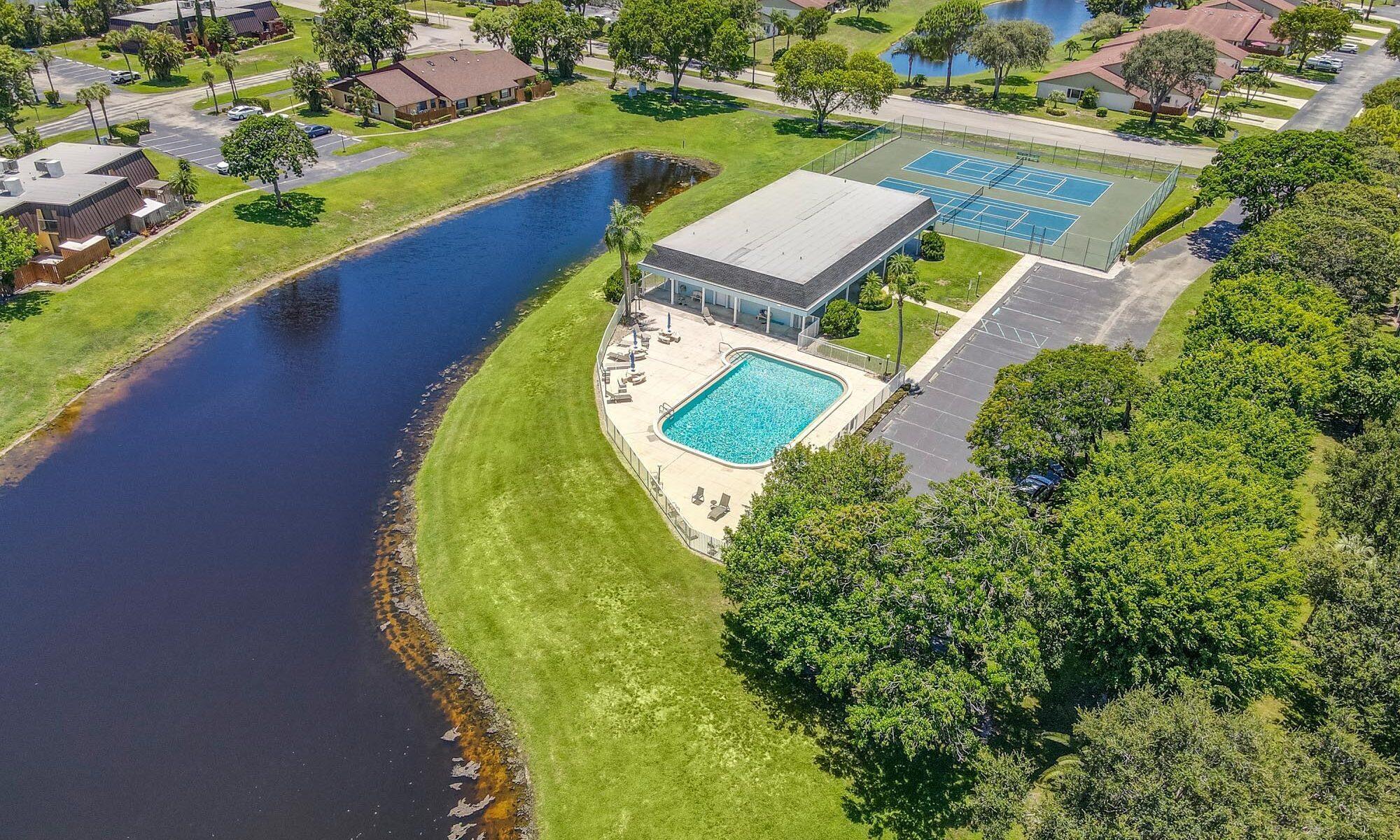 3789 Cocoloba Ln Boynton Beach, FL 33436