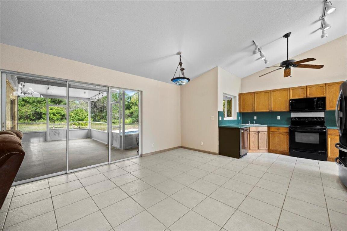 19187 Capet Crk Ct Loxahatchee, FL 33470