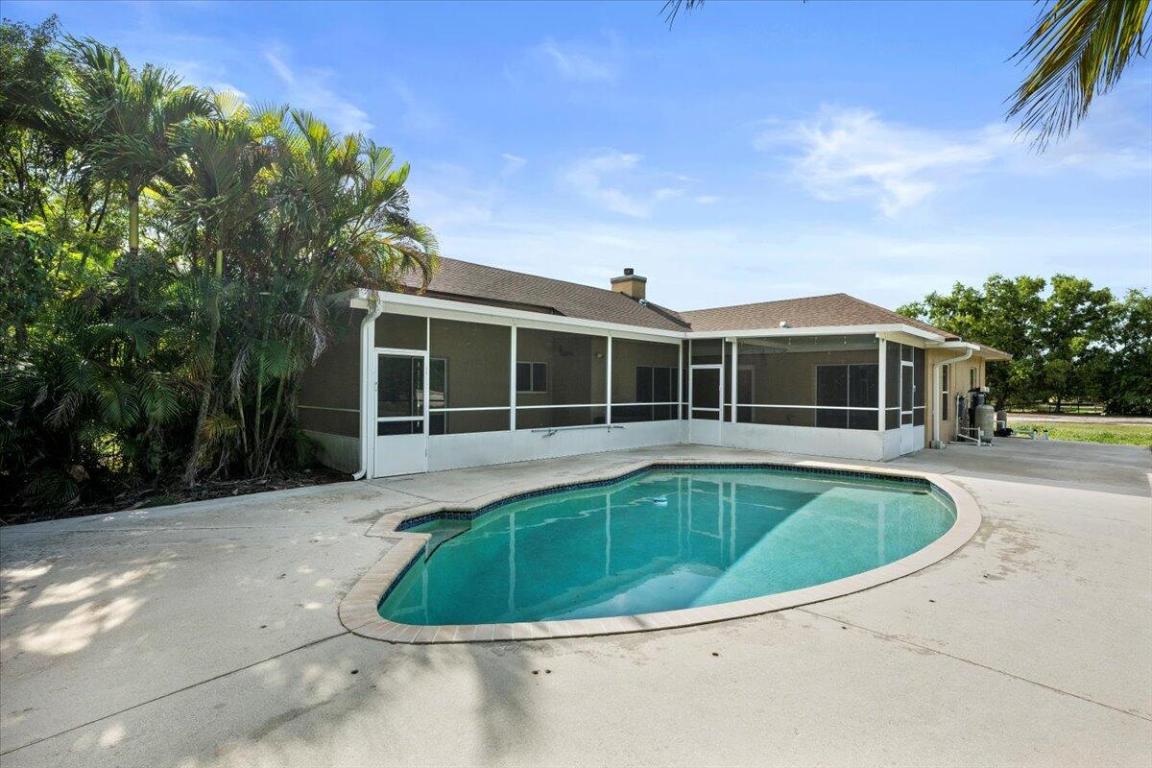 19187 Capet Crk Ct Loxahatchee, FL 33470