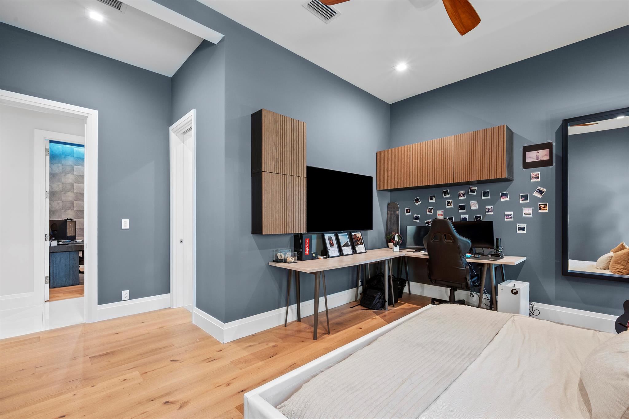 2350 NW 43rd St Boca Raton, FL 33431