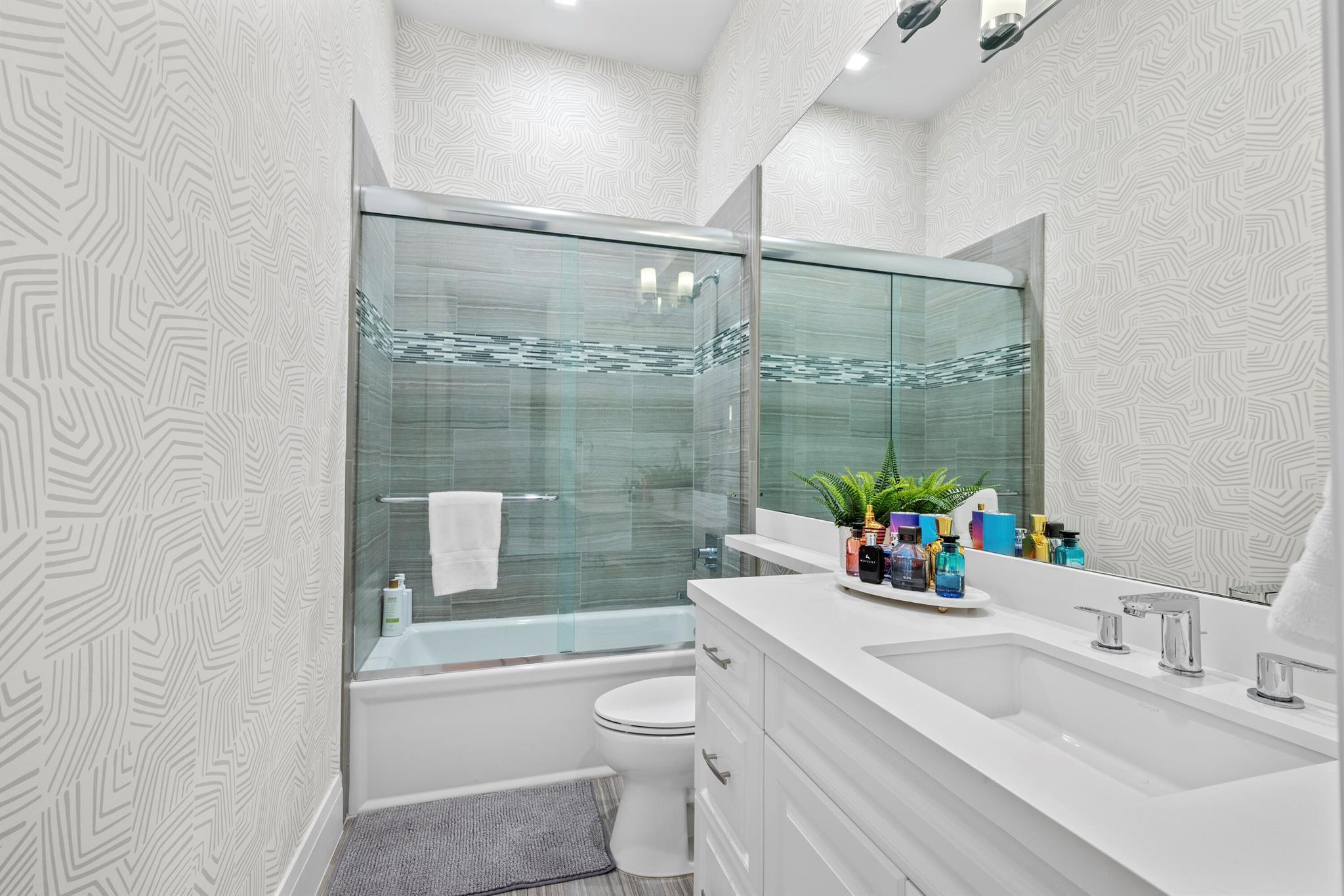 2350 NW 43rd St Boca Raton, FL 33431