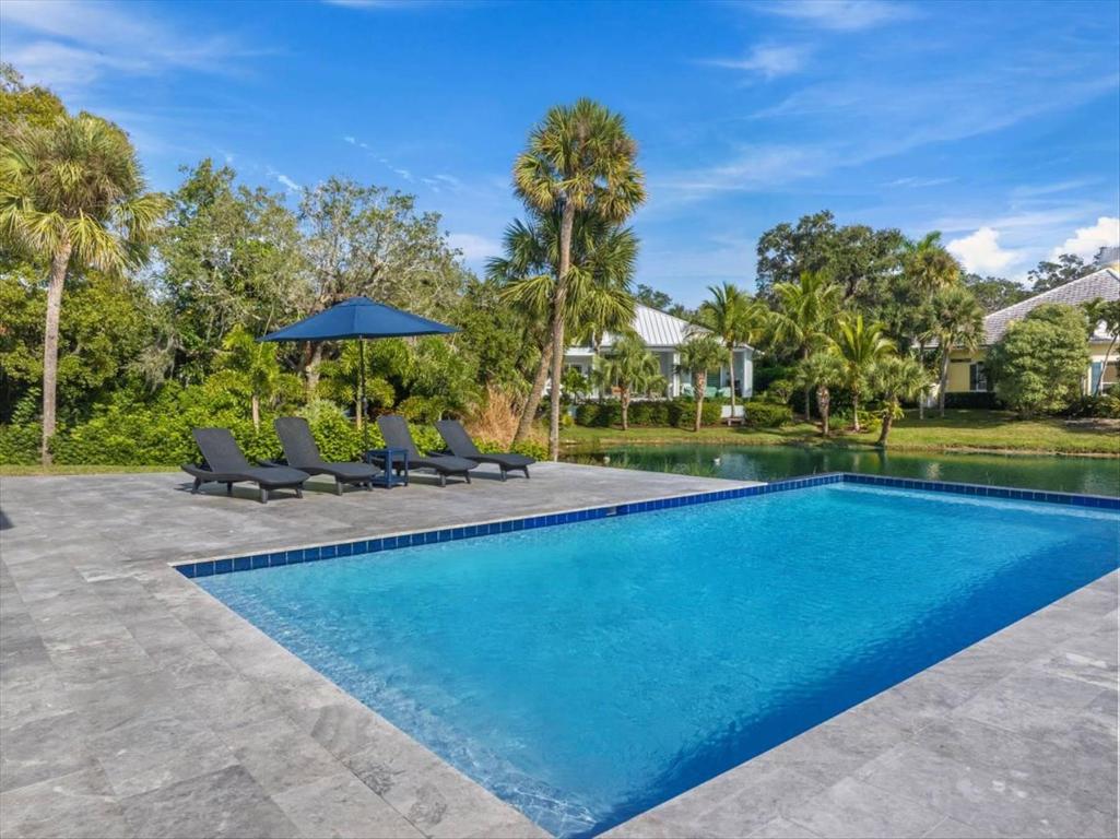 201 Shores Indian River Shores, FL 32963