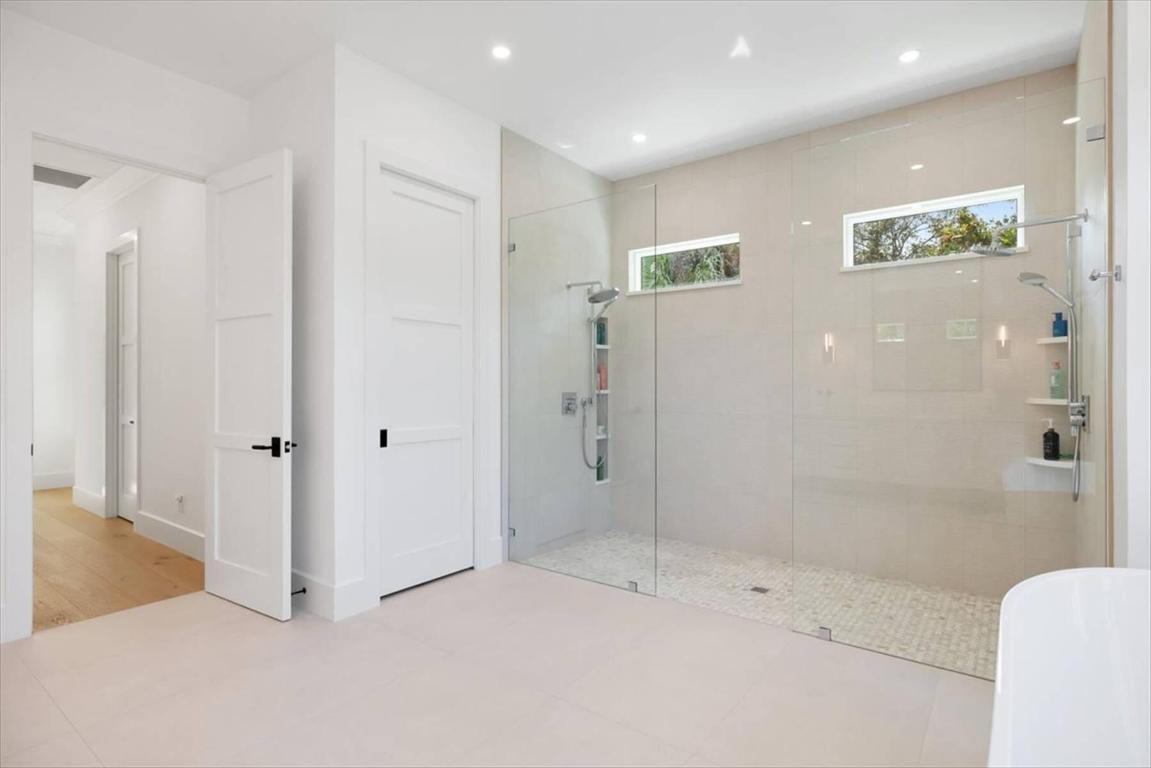 201 Shores Indian River Shores, FL 32963