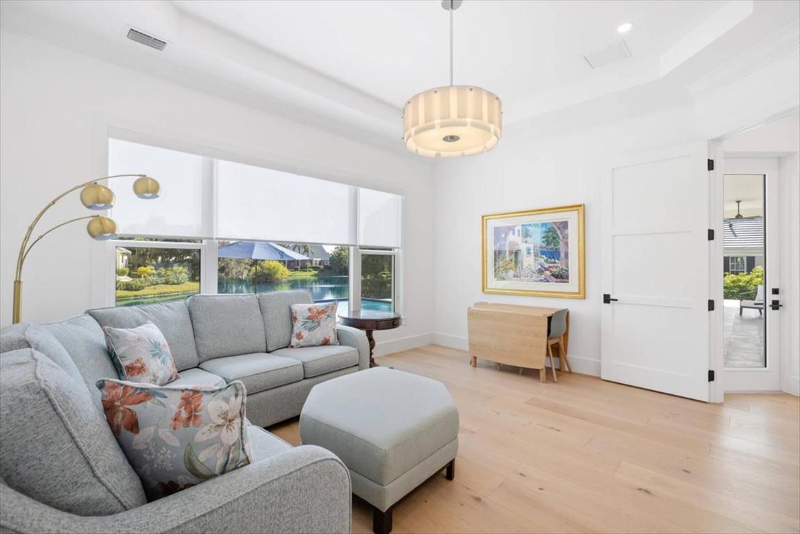 201 Shores Indian River Shores, FL 32963