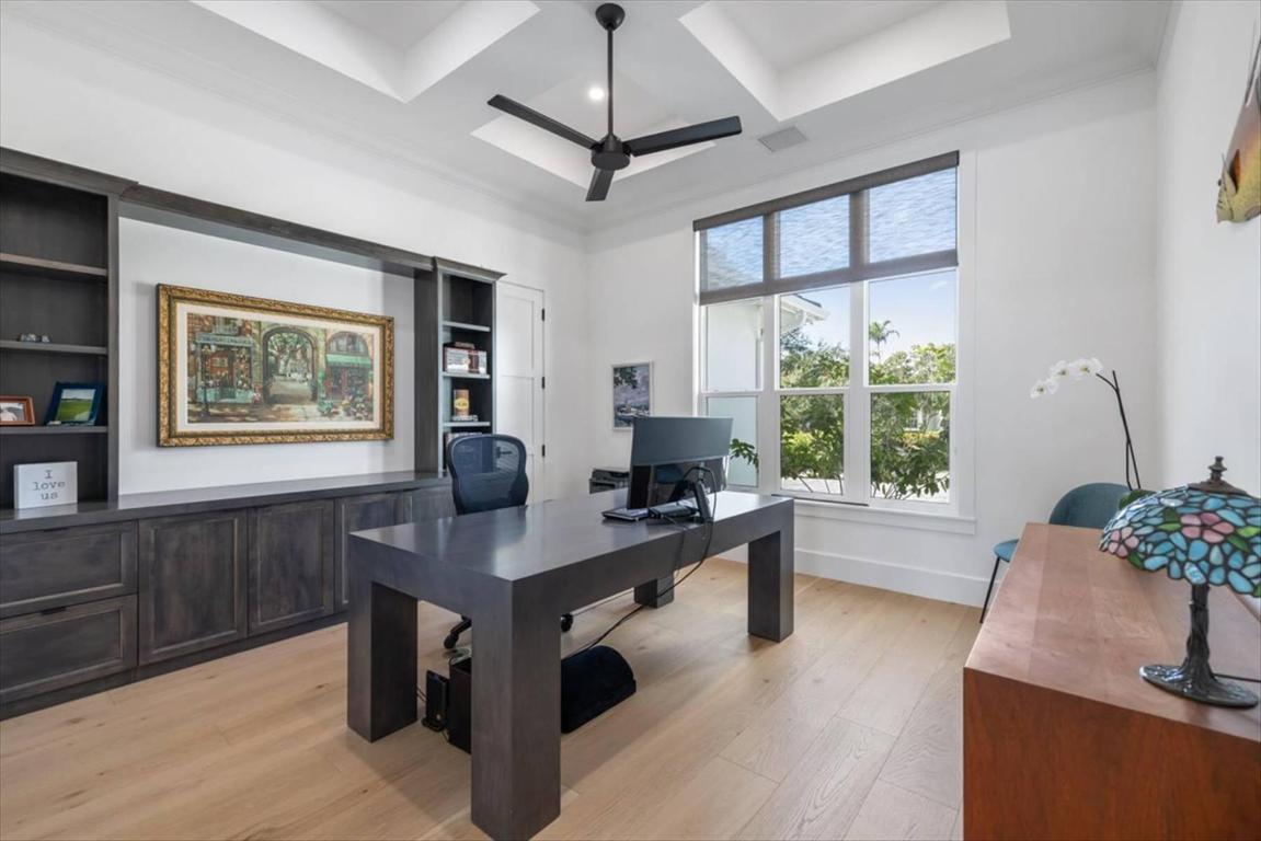 201 Shores Indian River Shores, FL 32963