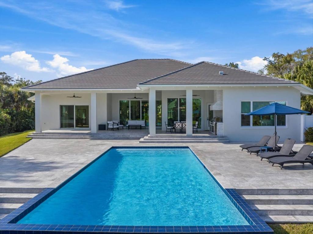 201 Shores Indian River Shores, FL 32963