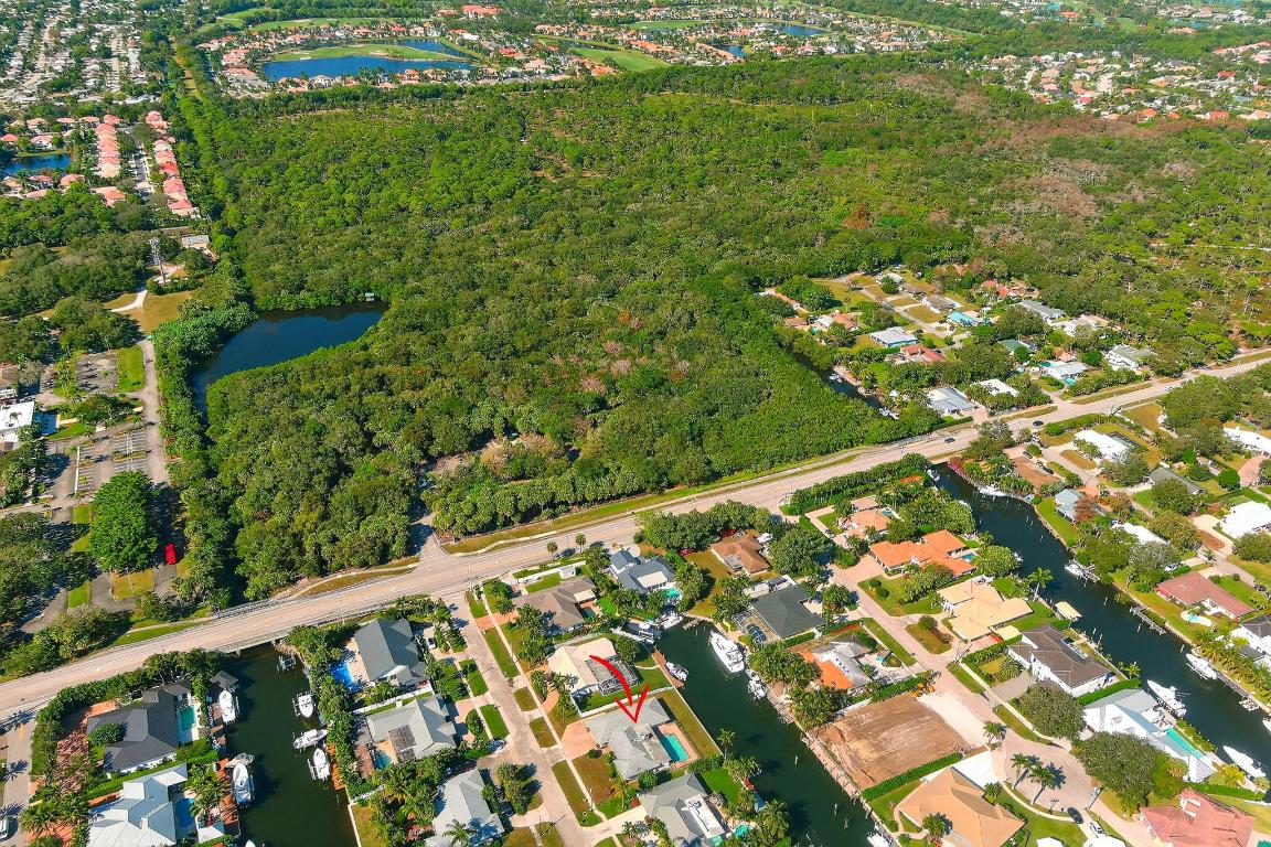 2185 Carib Palm Beach Gardens, FL 33410