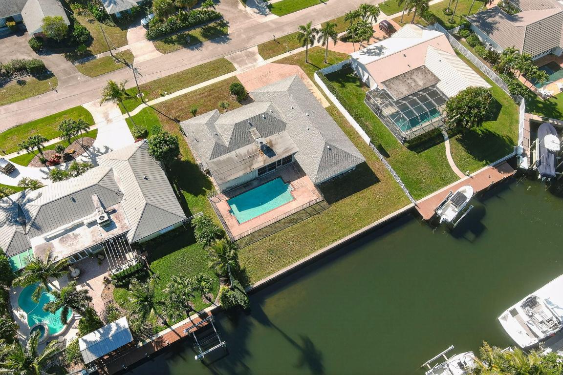 2185 Carib Palm Beach Gardens, FL 33410