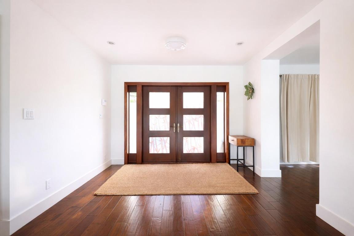 3018 NE 26th Fort Lauderdale, FL 33305